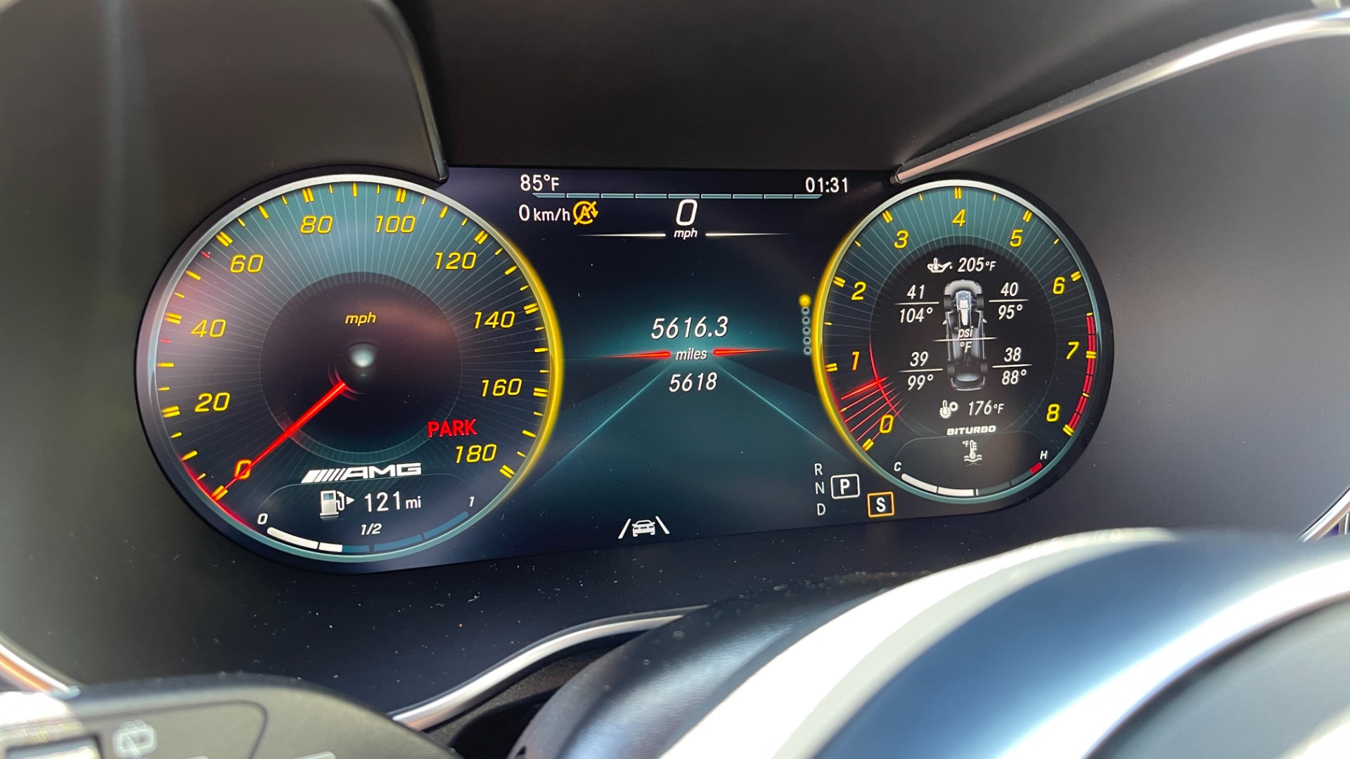 Used 2022 Mercedes-Benz GLC AMG GLC 43 / CARBON FIBER / HEADS UP DISPLAY / ADVANCED SOUND / AMG EXHAUST for sale Sold at Formula Imports in Charlotte NC 28227 16