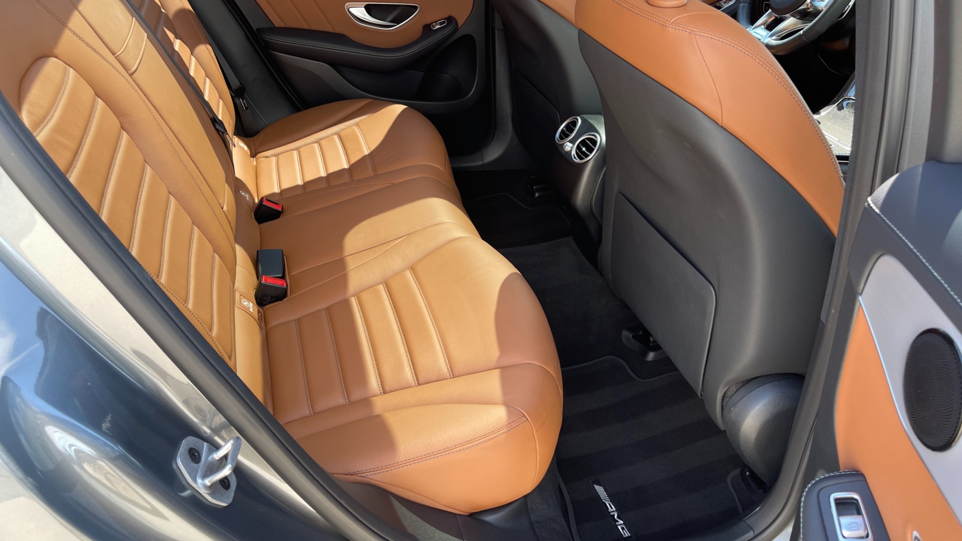 Used 2022 Mercedes-Benz GLC AMG GLC 43 / CARBON FIBER / HEADS UP DISPLAY / ADVANCED SOUND / AMG EXHAUST for sale Sold at Formula Imports in Charlotte NC 28227 41