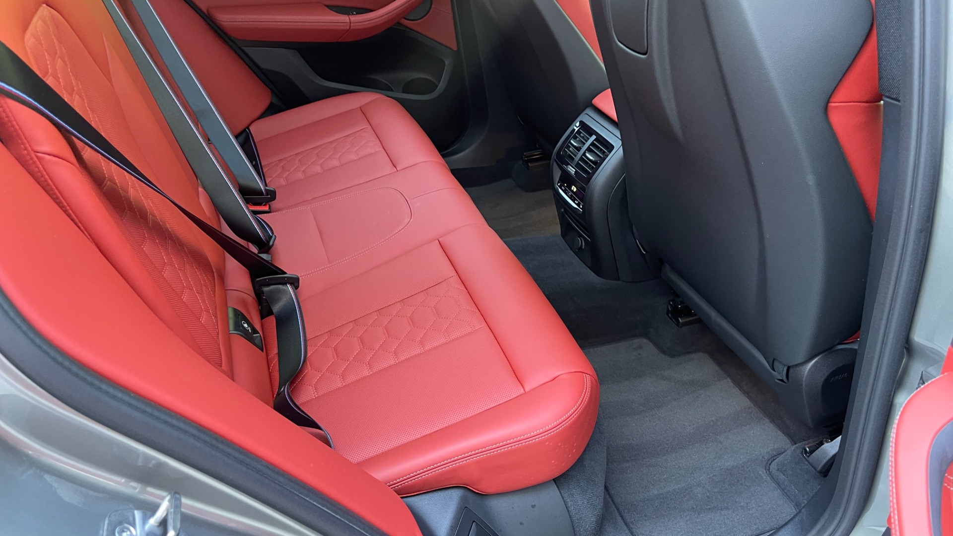 Used 2020 BMW X3 M / EXECUTIVE PACKAGE / DRIVER ASSISTANCE PLUS / PANORAMIC ROOF / VENTIL Competition for sale Sold at Formula Imports in Charlotte NC 28227 15