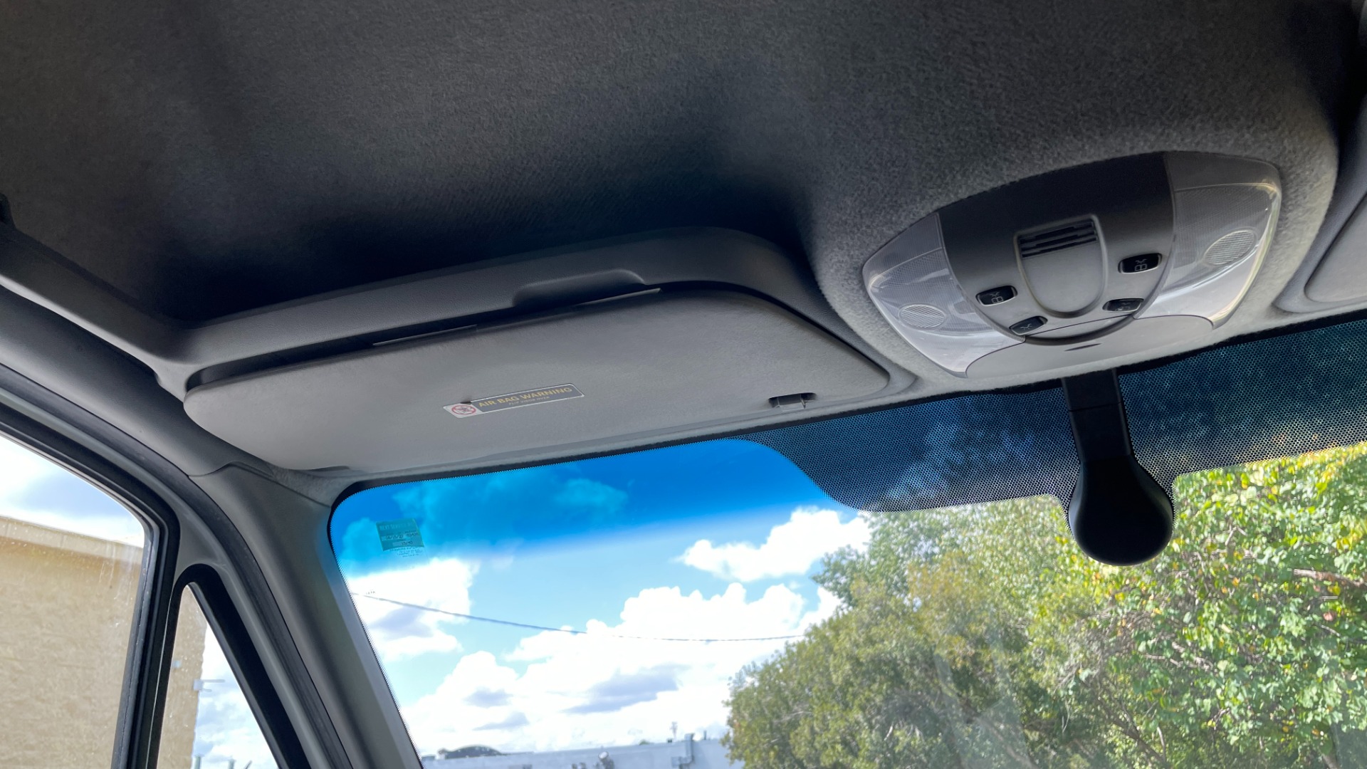 Used 2017 Mercedes-Benz SPRINTER CARGO VAN WORKER / DIESEL / AC / INSULATED / REAR AIR / BACKUP CAMERA / CLOTH SEATS / for sale $16,999 at Formula Imports in Charlotte NC 28227 34