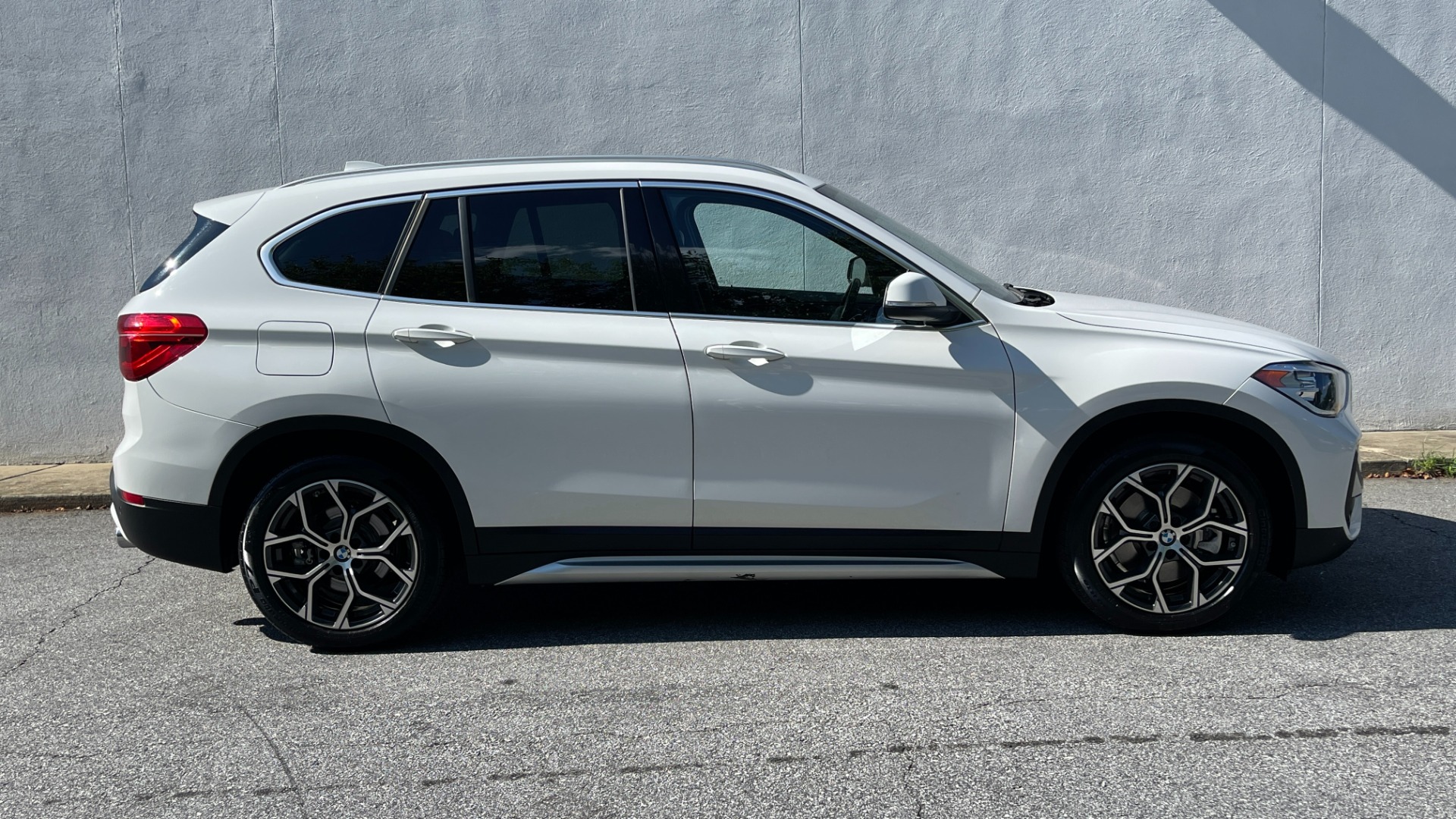 Used 2021 BMW X1 sDrive28i for sale Call for price at Formula Imports in Charlotte NC 28227 5