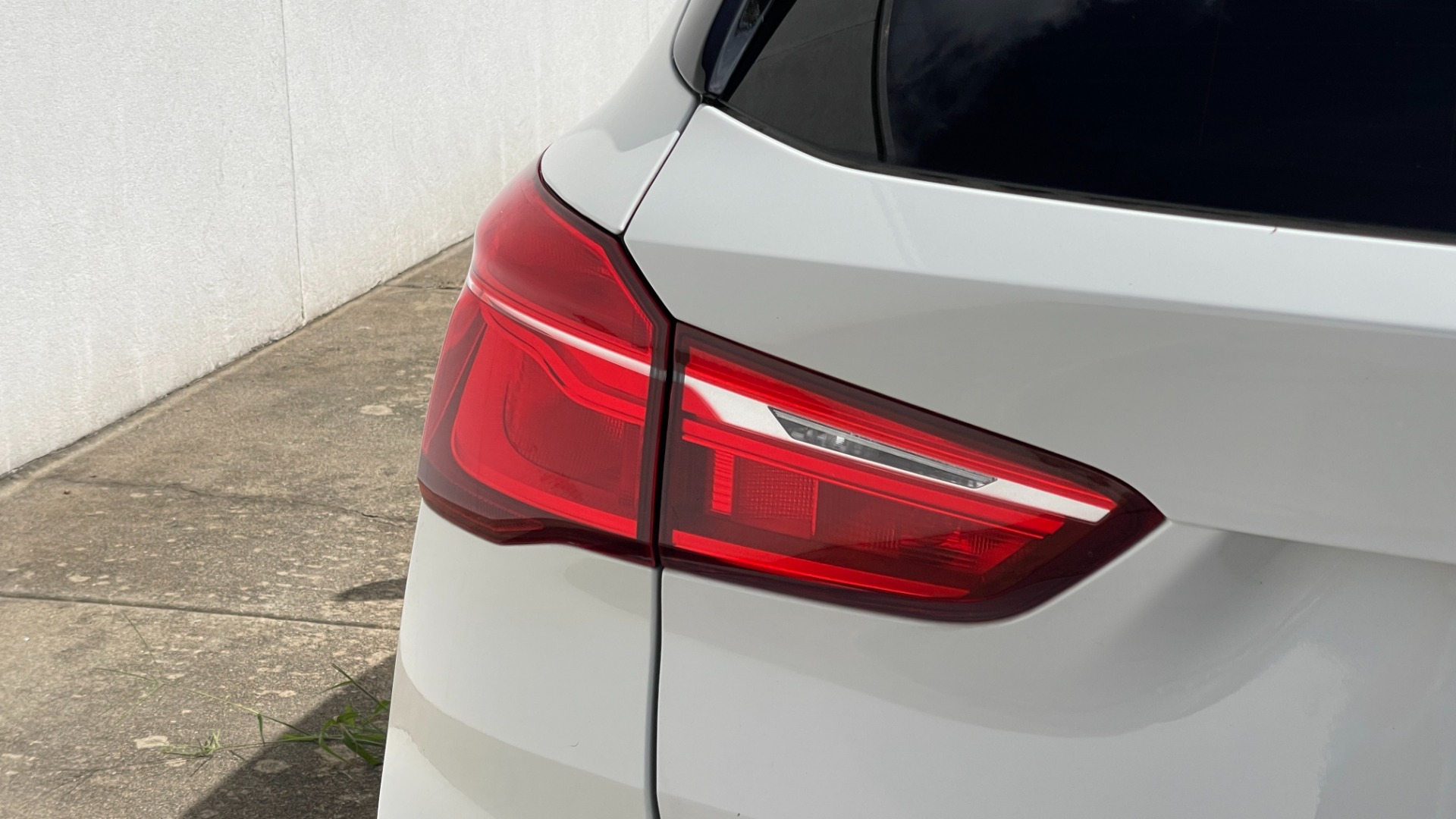 Used 2018 BMW X1 sDrive28i / PARK DISTANCE / BACKUP CAMERA / HEATED SEATS for sale $21,925 at Formula Imports in Charlotte NC 28227 42