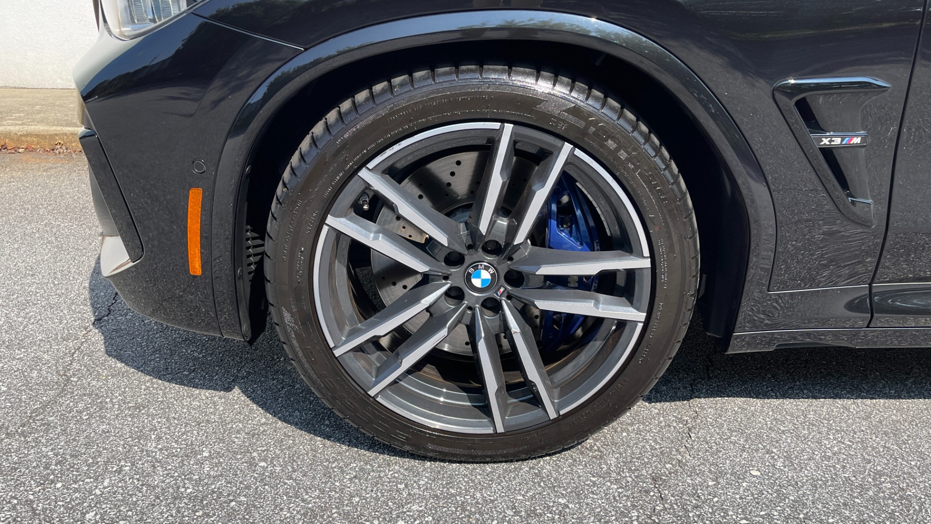 Used 2020 BMW X3 M EXECUTIVE PACKAGE / HEADS UP DISPLAY / WIFI / WIRELESS CHARGING / PANORAMIC for sale $63,979 at Formula Imports in Charlotte NC 28227 44