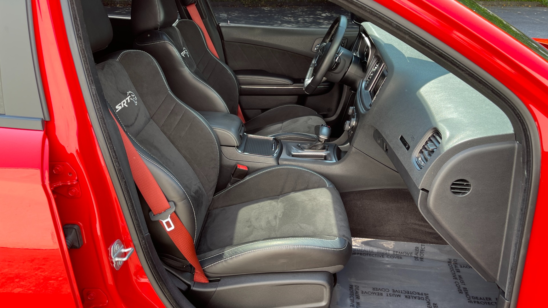 Used 2017 Dodge Charger SRT HELLCAT / HEMI SUPERCHARGED / 20IN WHEELS / SUNROOF / RED SEAT BELTS for sale $63,750 at Formula Imports in Charlotte NC 28227 11