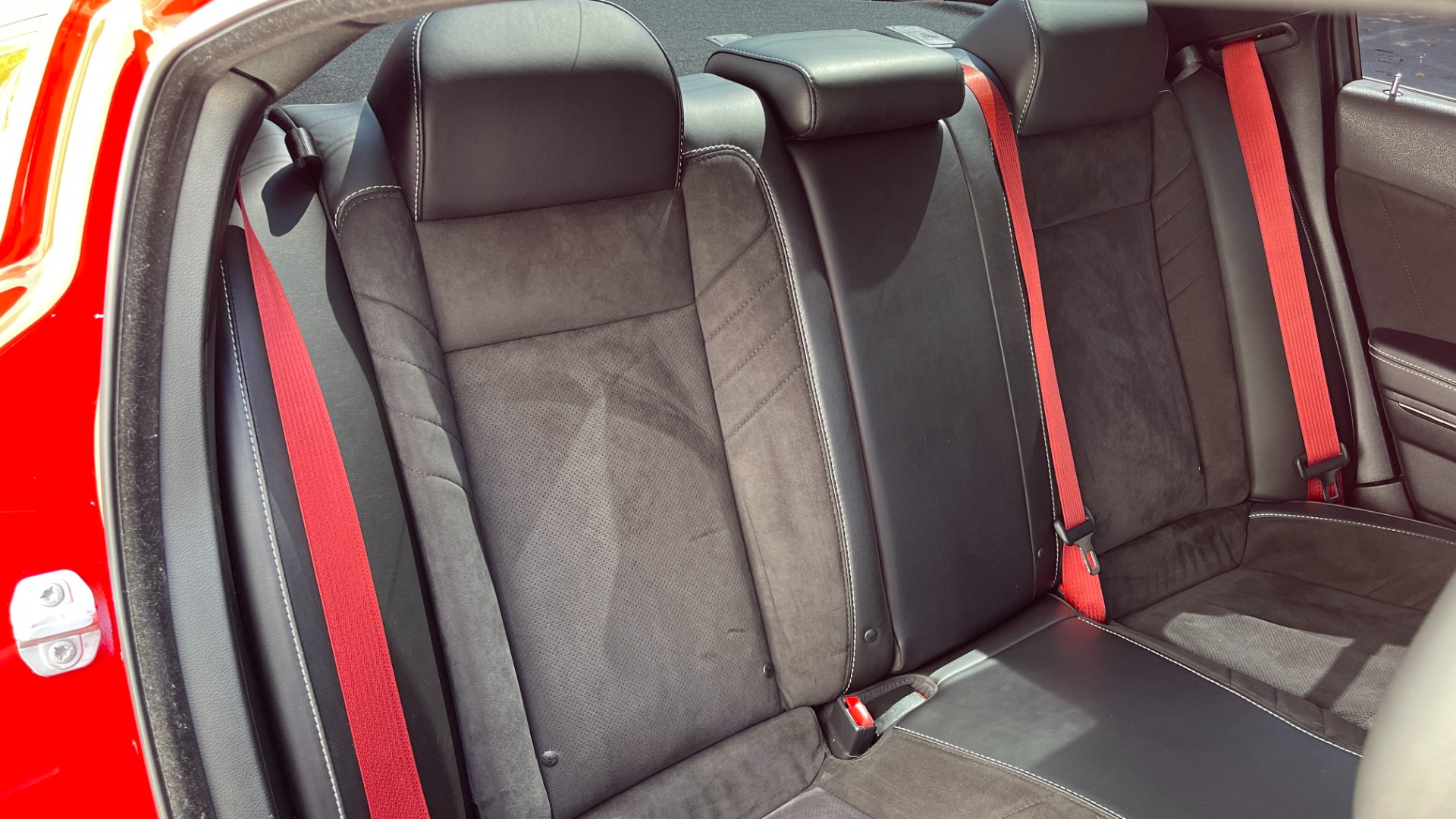 Used 2017 Dodge Charger SRT HELLCAT / HEMI SUPERCHARGED / 20IN WHEELS / SUNROOF / RED SEAT BELTS for sale $63,750 at Formula Imports in Charlotte NC 28227 12