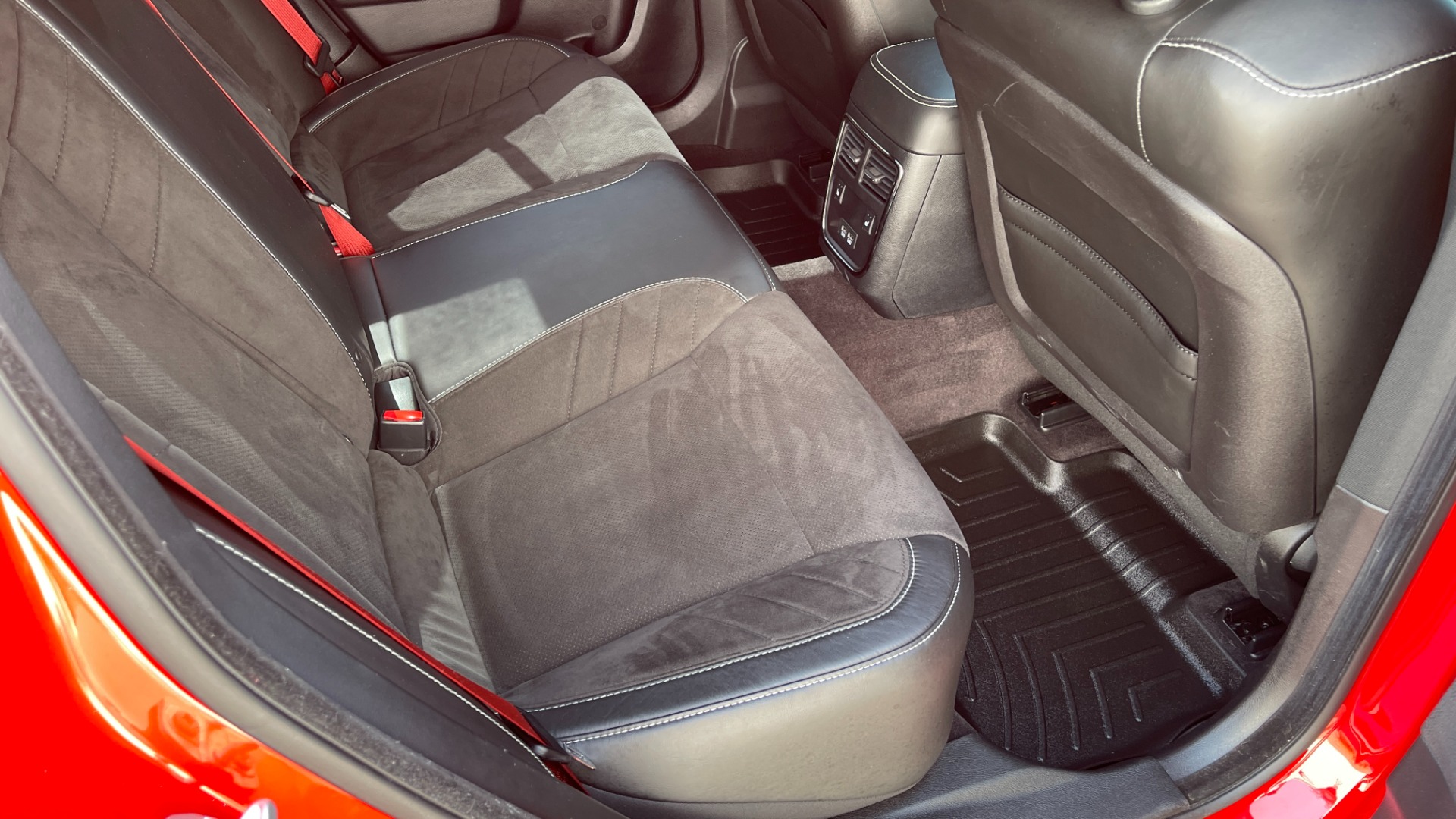 Used 2017 Dodge Charger SRT HELLCAT / HEMI SUPERCHARGED / 20IN WHEELS / SUNROOF / RED SEAT BELTS for sale $63,750 at Formula Imports in Charlotte NC 28227 13