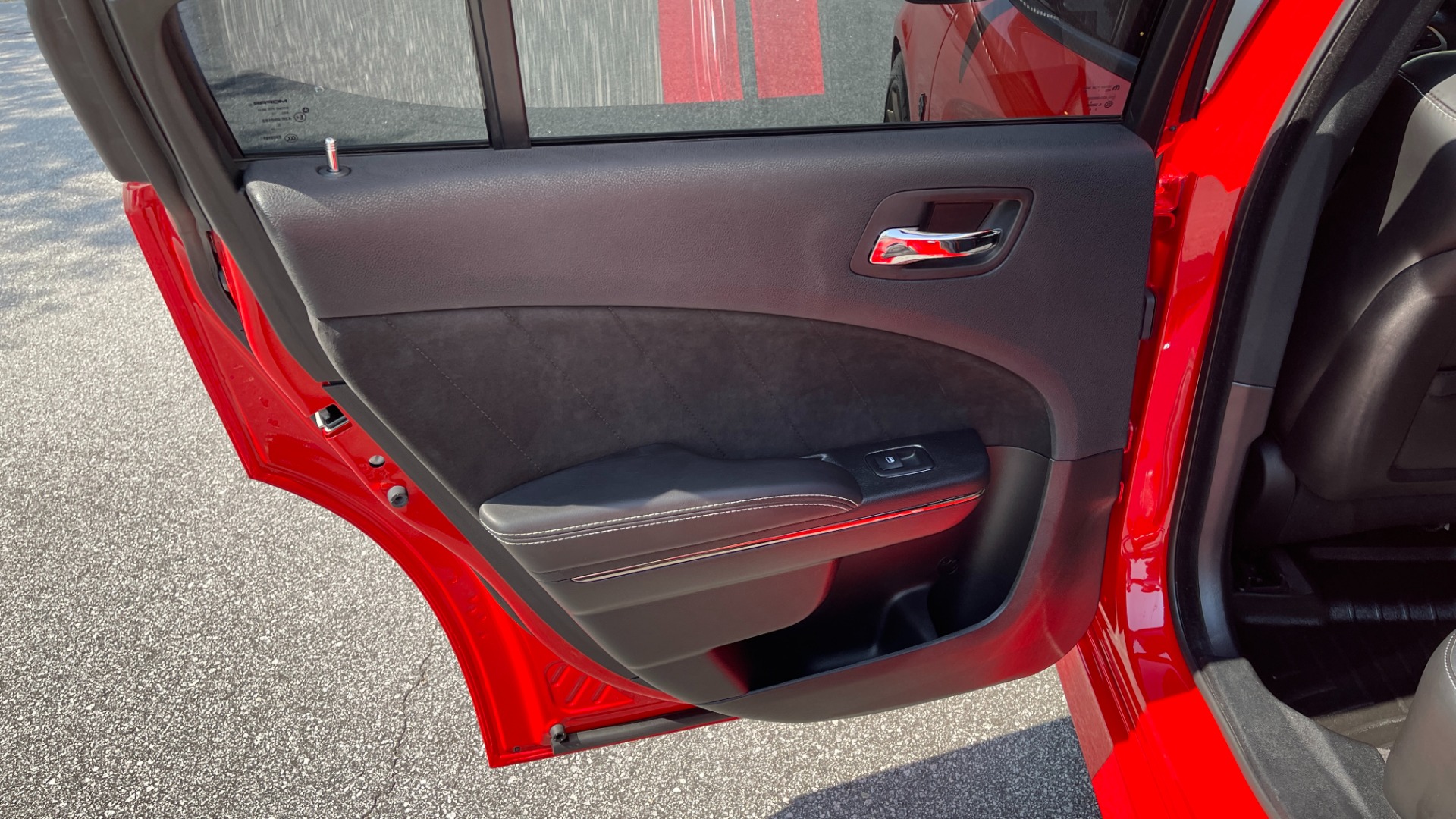 Used 2017 Dodge Charger SRT HELLCAT / HEMI SUPERCHARGED / 20IN WHEELS / SUNROOF / RED SEAT BELTS for sale $63,750 at Formula Imports in Charlotte NC 28227 31