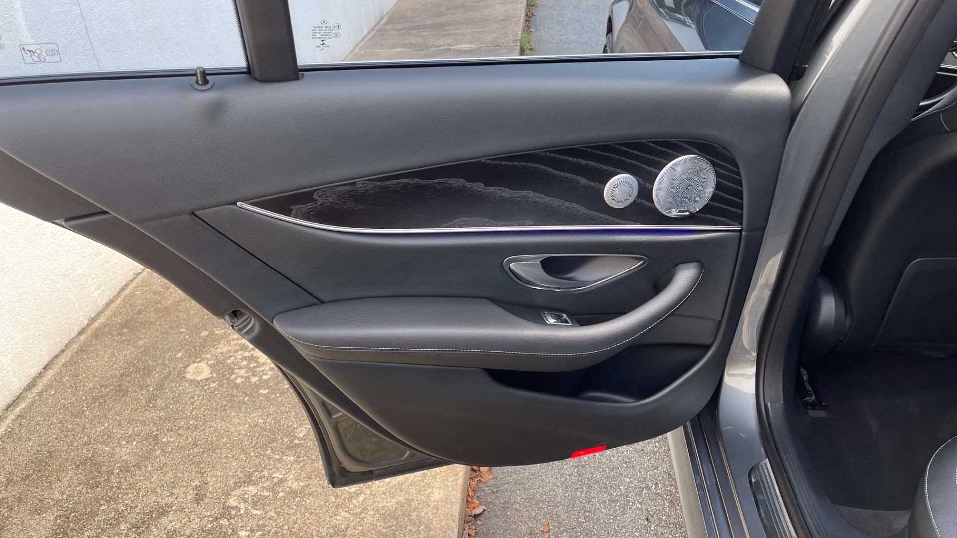 Used 2017 Mercedes-Benz E-Class E300 LUXURY / UPGRADED WHEELS / SPORT WHEEL / PREMIUM 1 / BURMESTER AUDIO for sale Sold at Formula Imports in Charlotte NC 28227 15