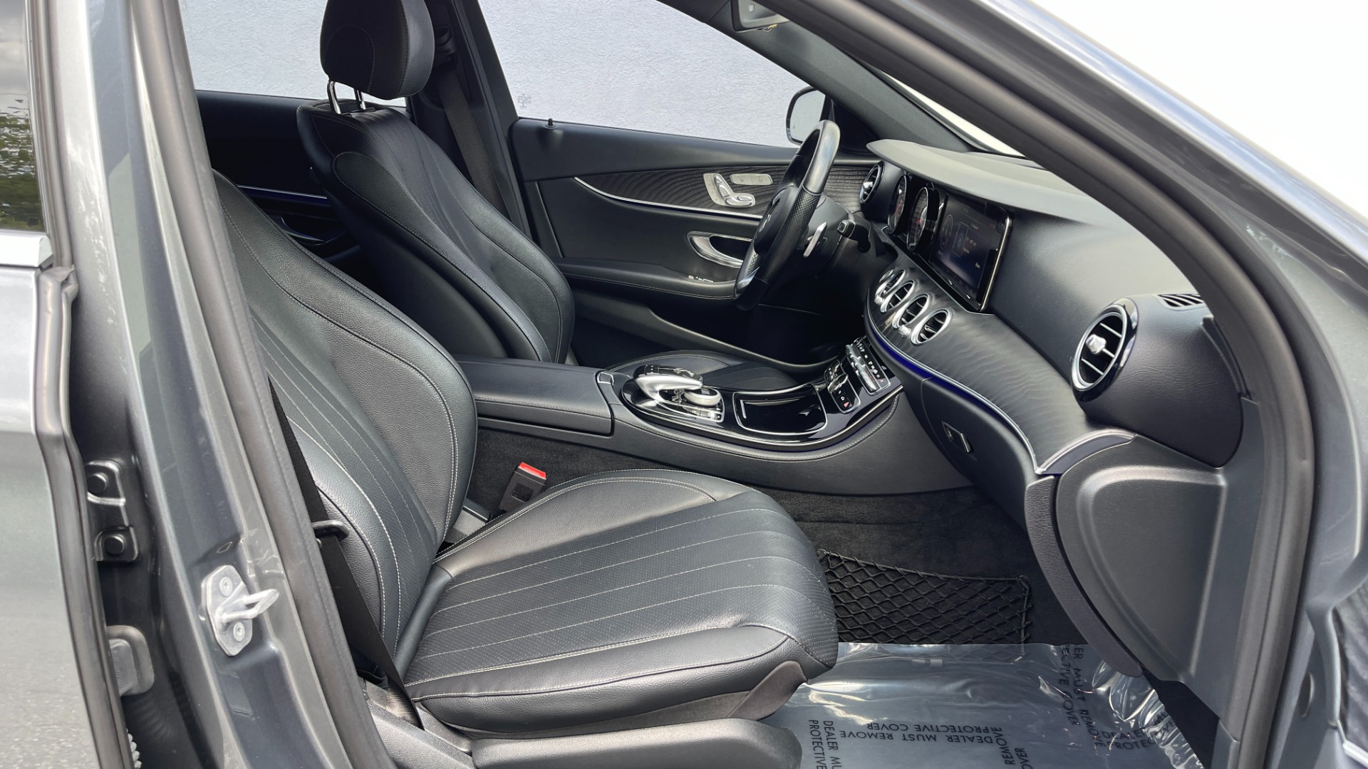 Used 2017 Mercedes-Benz E-Class E300 LUXURY / UPGRADED WHEELS / SPORT WHEEL / PREMIUM 1 / BURMESTER AUDIO for sale Sold at Formula Imports in Charlotte NC 28227 24