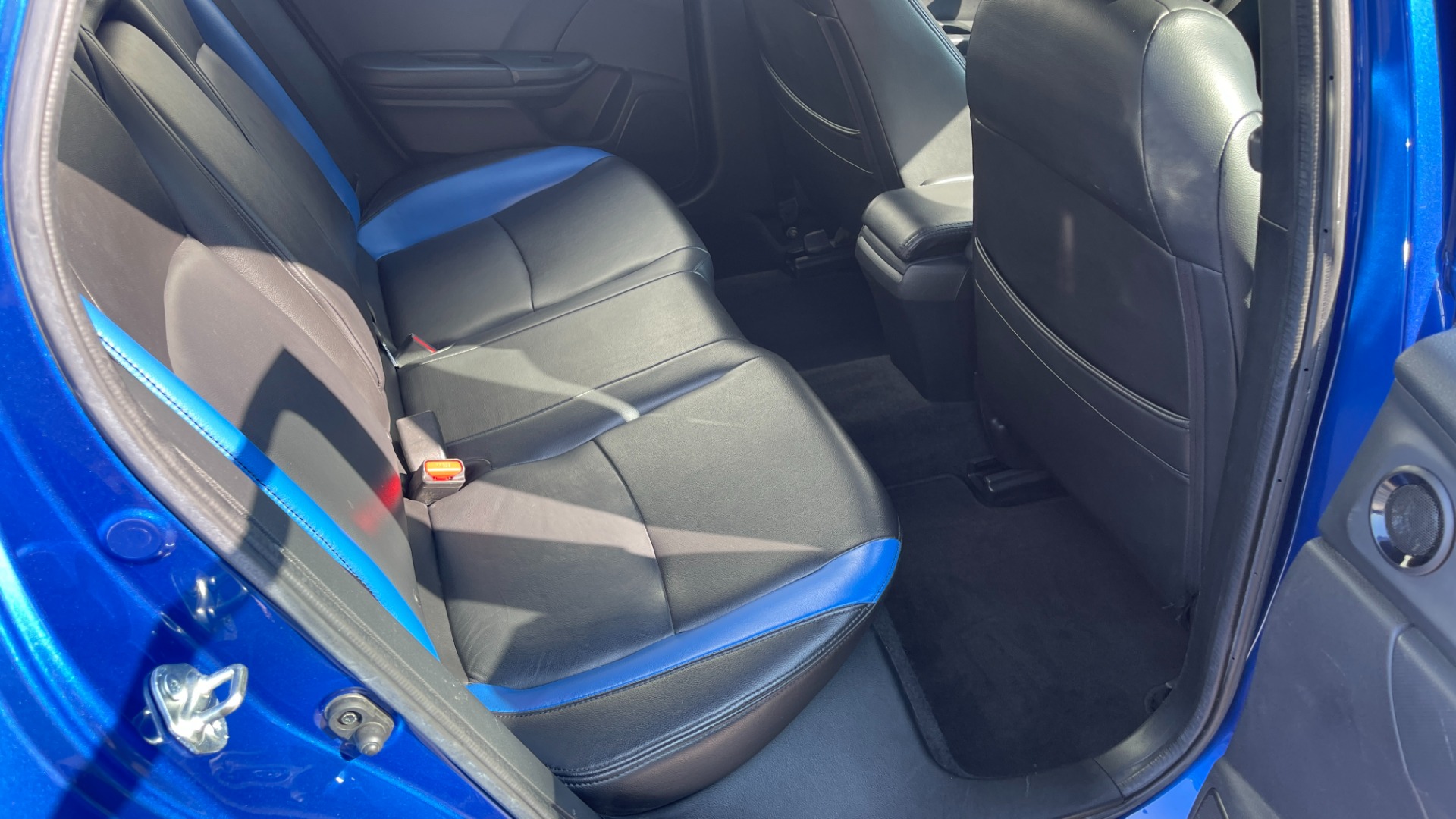 Used 2018 Honda Civic Hatchback EX / LEATHER / BACKUP CAMERA / ALLOY WHEELS for sale Sold at Formula Imports in Charlotte NC 28227 13
