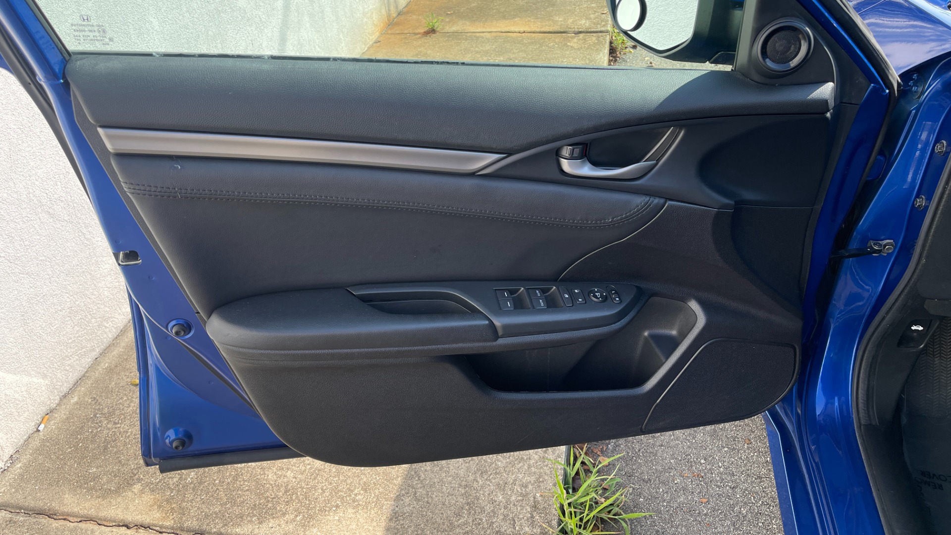 Used 2018 Honda Civic Hatchback EX / LEATHER / BACKUP CAMERA / ALLOY WHEELS for sale Sold at Formula Imports in Charlotte NC 28227 24