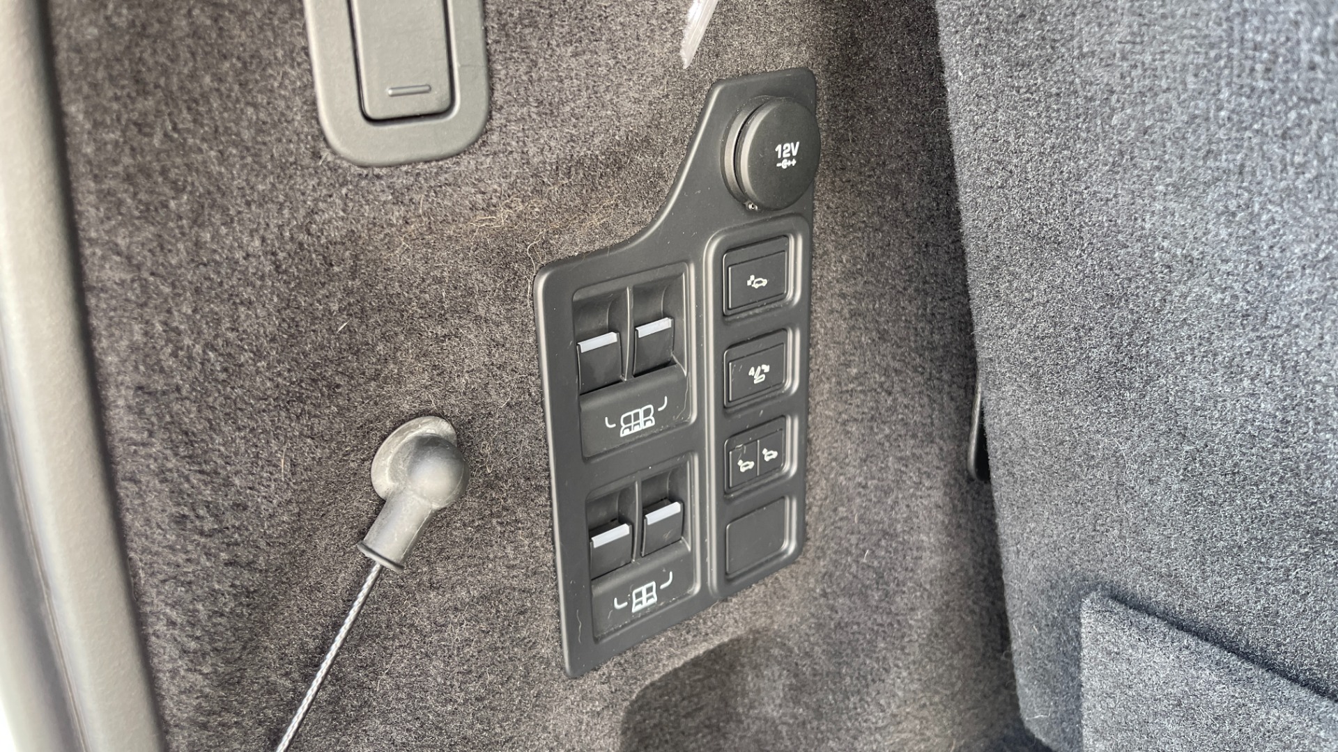 Used 2019 Land Rover Discovery HSE / SEVEN SEAT / DYNAMIC PACKAGE / 21IN WHEELS / REMOTE SEAT PACKAGE for sale $36,500 at Formula Imports in Charlotte NC 28227 33