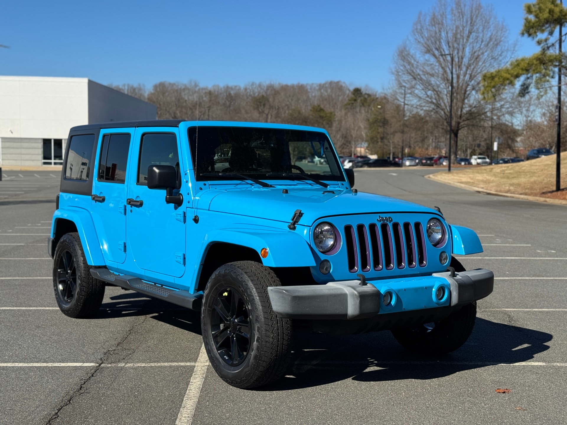 Used 2017 Jeep WRANGLER UNLIMITED SAHARA 4X4 / FREEDOM TOP / V6 / AUTO / A/C for sale Sold at Formula Imports in Charlotte NC 28227 16