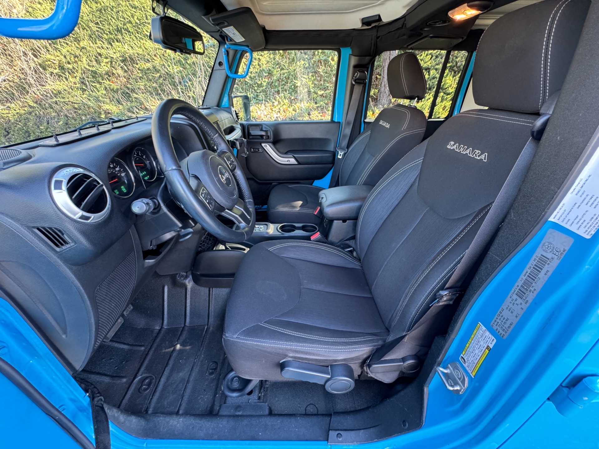 Used 2017 Jeep WRANGLER UNLIMITED SAHARA 4X4 / FREEDOM TOP / V6 / AUTO / A/C for sale Sold at Formula Imports in Charlotte NC 28227 21