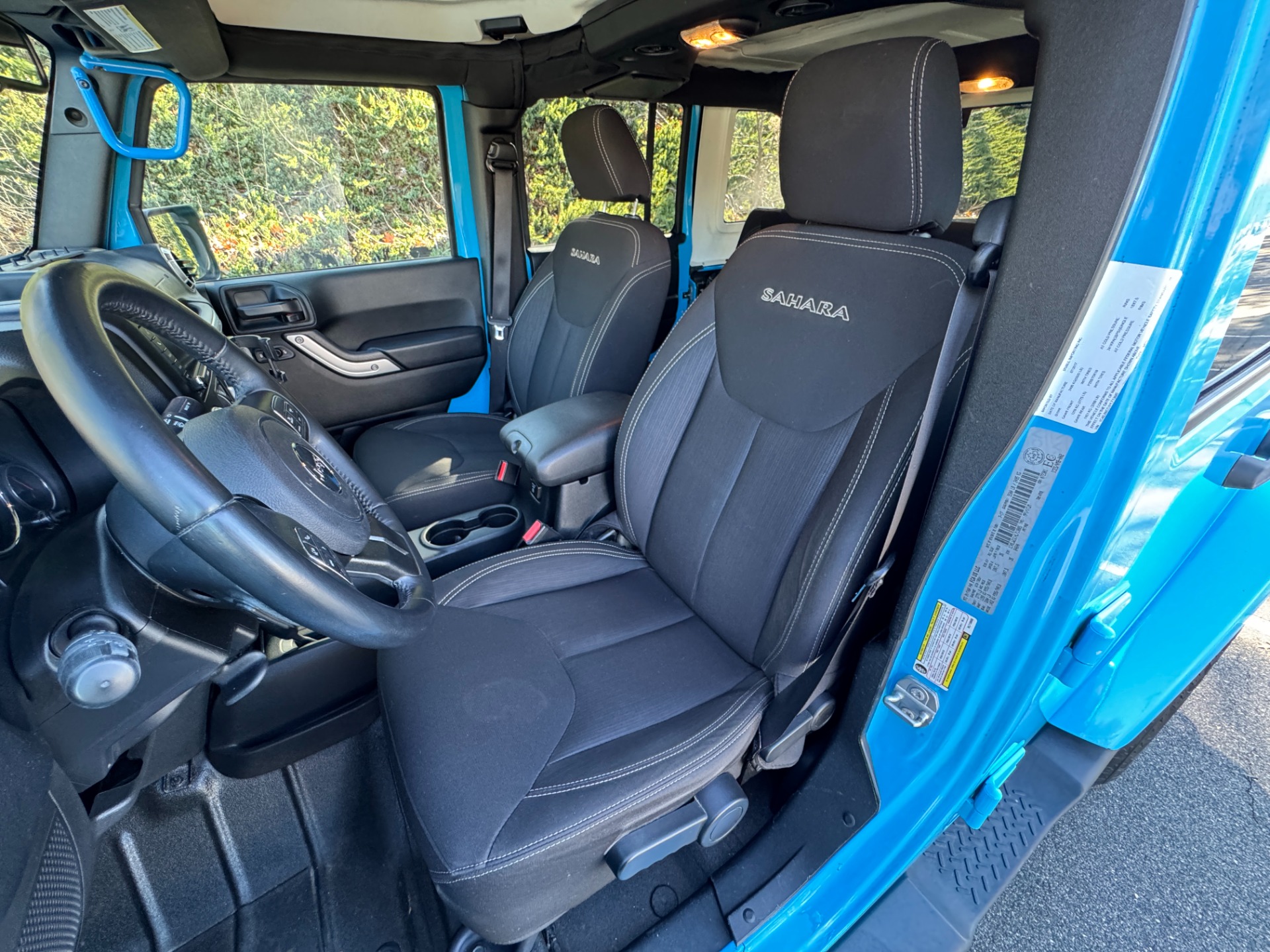 Used 2017 Jeep Wrangler Unlimited Sahara Sahara for sale Sold at Formula Imports in Charlotte NC 28227 22