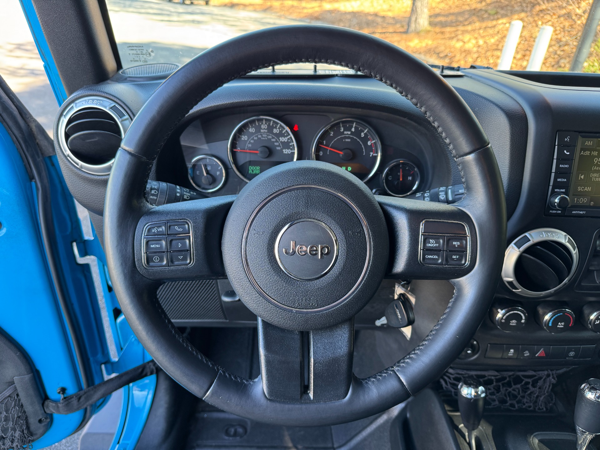 Used 2017 Jeep WRANGLER UNLIMITED SAHARA 4X4 / FREEDOM TOP / V6 / AUTO / A/C for sale Sold at Formula Imports in Charlotte NC 28227 26