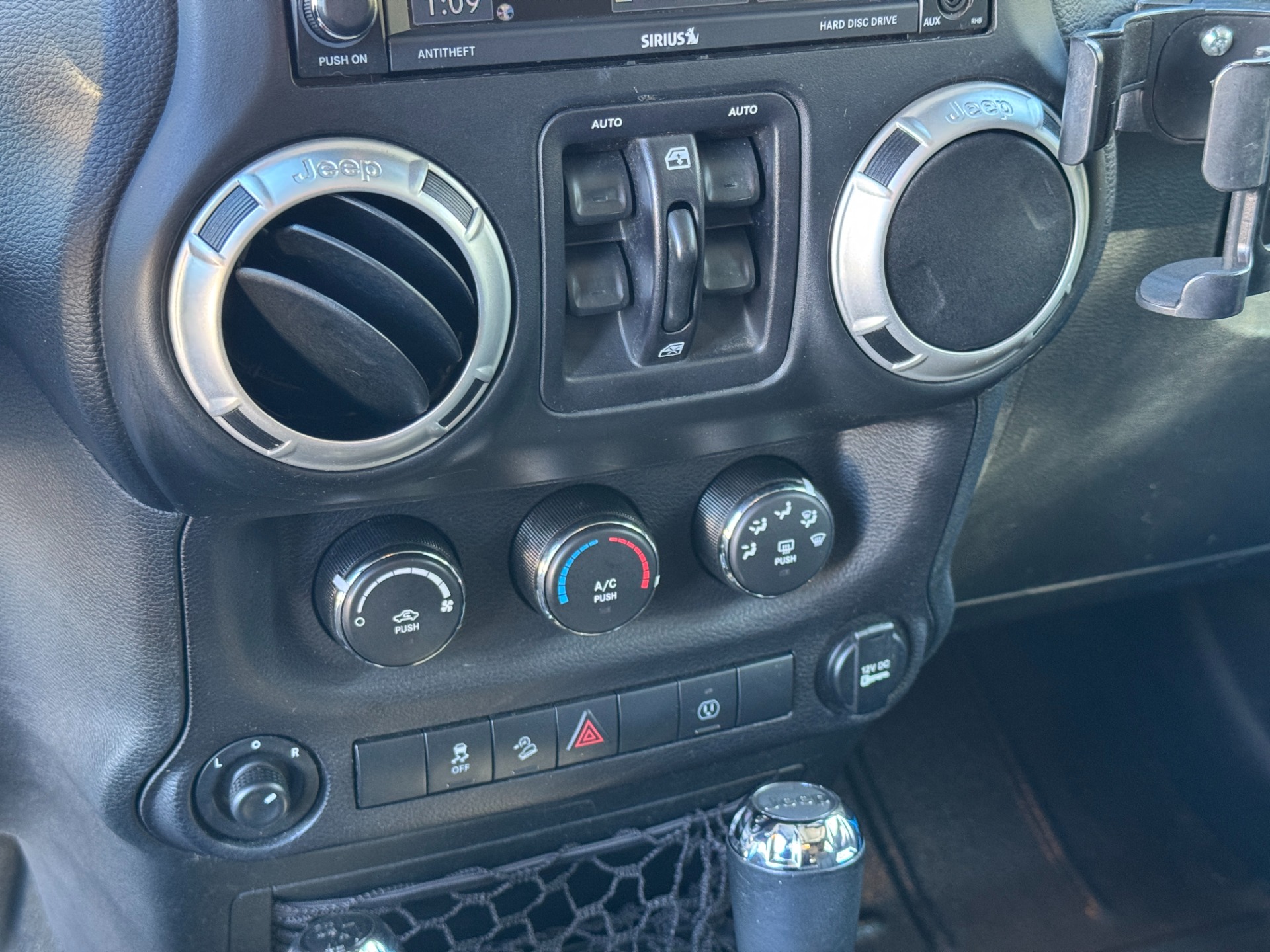 Used 2017 Jeep Wrangler Unlimited Sahara Sahara for sale Sold at Formula Imports in Charlotte NC 28227 33