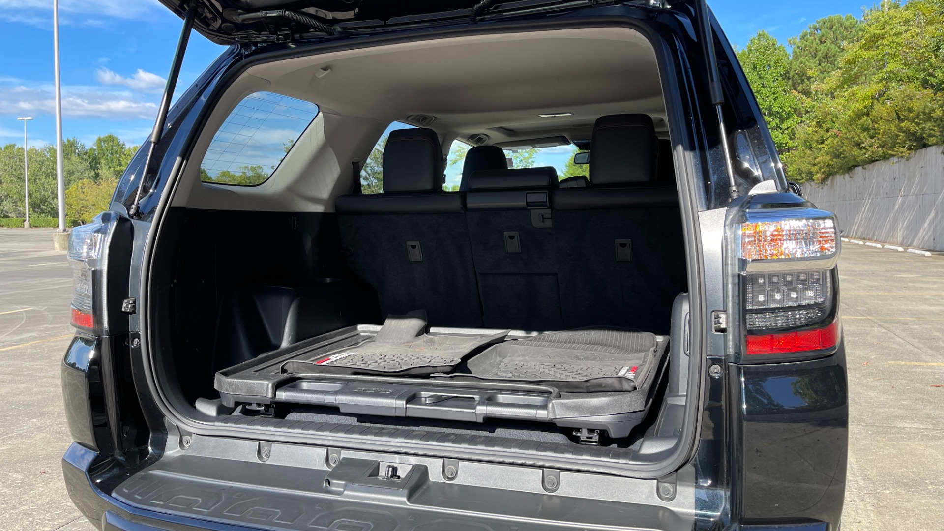 Used 2021 Toyota 4Runner TRD OFFROAD PREMIUM / KDSS SUSPENSION / XP SERIES / TRD PRO UPGRAGES / LIFT for sale Sold at Formula Imports in Charlotte NC 28227 33