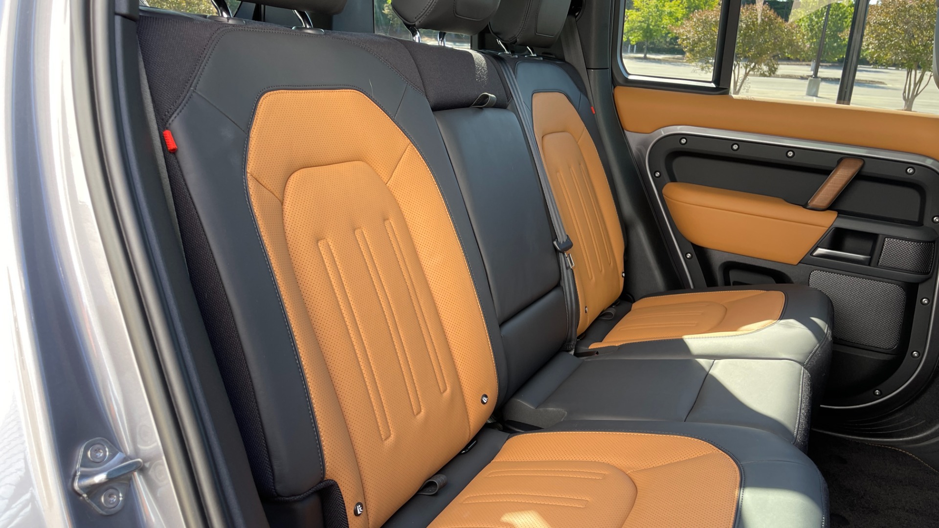 Used 2023 Land Rover Defender X / BLACK EXTERIOR PACKAGE / 22IN WHEELS / HITCH / LEATHER for sale Sold at Formula Imports in Charlotte NC 28227 11