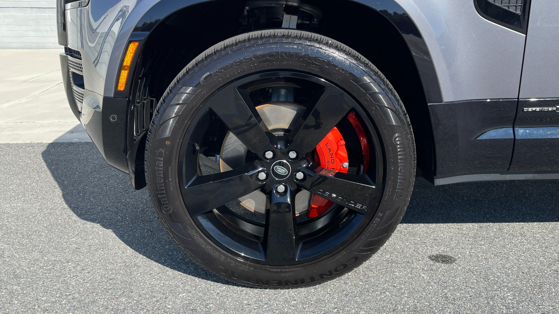 Used 2023 Land Rover Defender X / BLACK EXTERIOR PACKAGE / 22IN WHEELS / HITCH / LEATHER for sale Sold at Formula Imports in Charlotte NC 28227 51