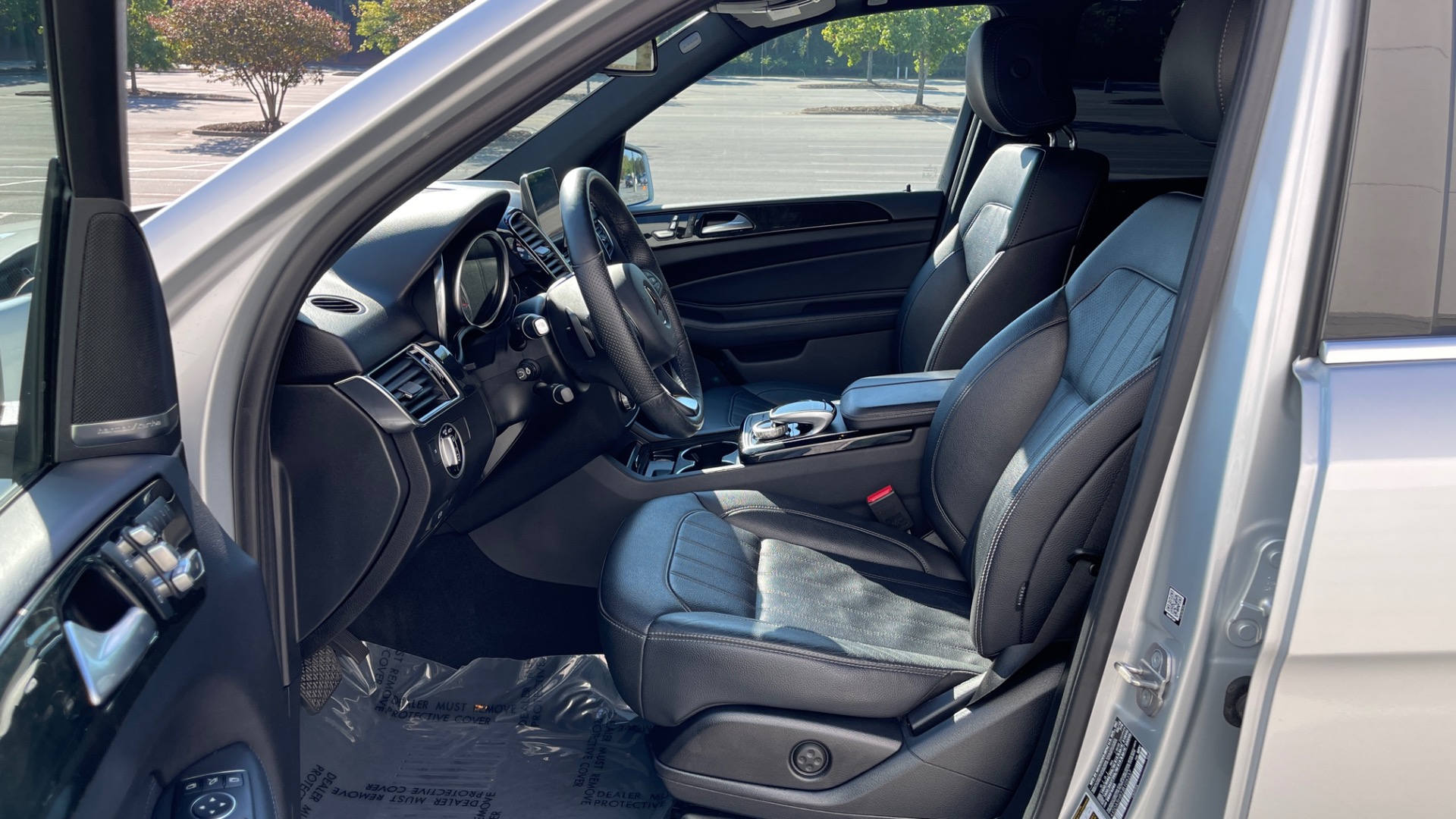 Used 2018 Mercedes-Benz GLE GLE 350 / PREMIUM / PANORAMIC SUNROOF / PREMIUM SOUND / 4MATIC for sale Sold at Formula Imports in Charlotte NC 28227 10