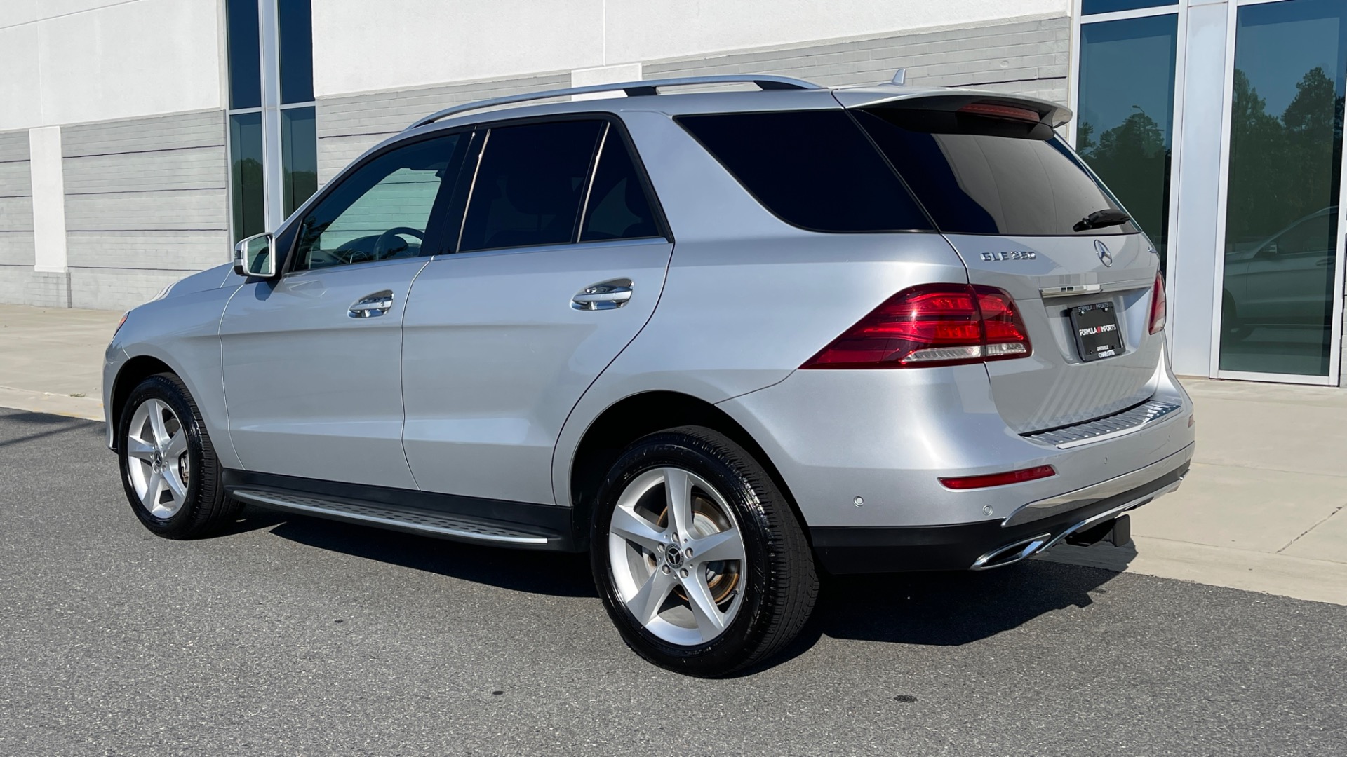 Used 2018 Mercedes-Benz GLE GLE 350 / PREMIUM / PANORAMIC SUNROOF / PREMIUM SOUND / 4MATIC for sale $34,999 at Formula Imports in Charlotte NC 28227 2