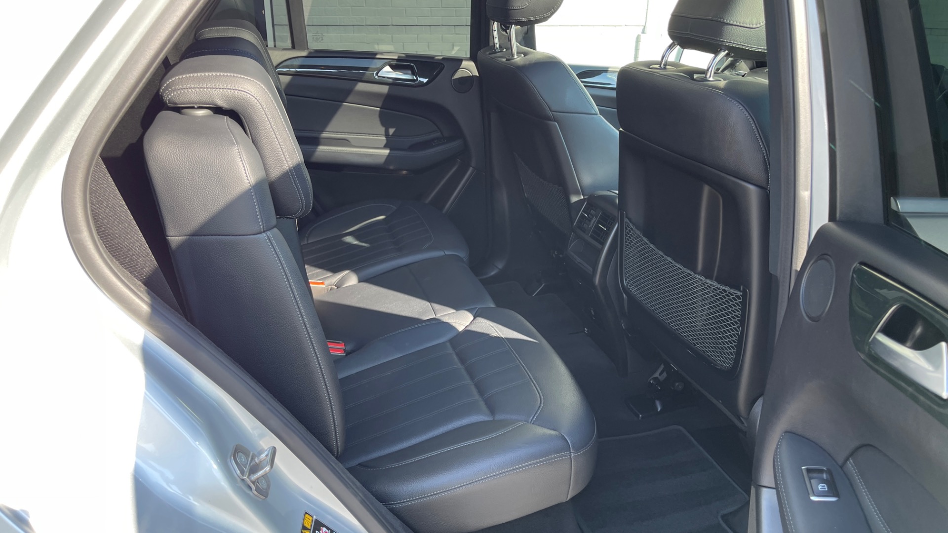 Used 2018 Mercedes-Benz GLE GLE 350 / PREMIUM / PANORAMIC SUNROOF / PREMIUM SOUND / 4MATIC for sale $34,999 at Formula Imports in Charlotte NC 28227 21