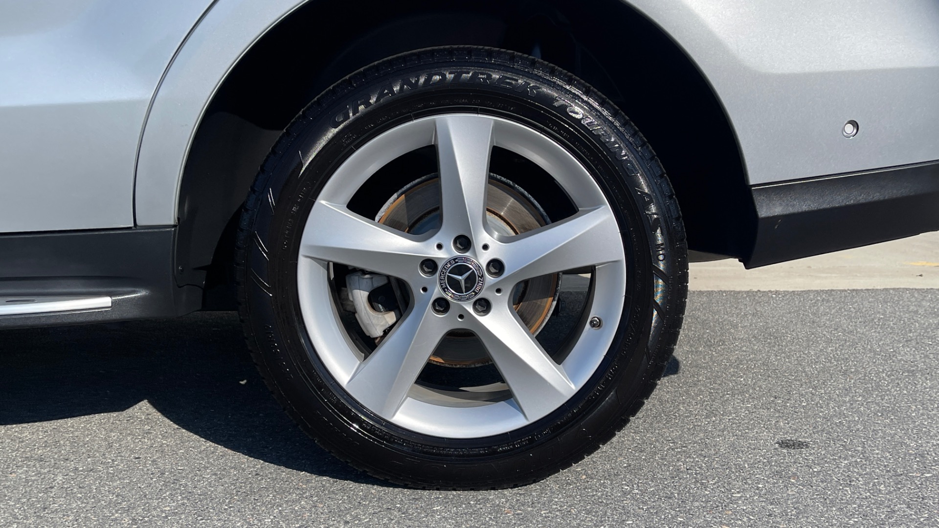 Used 2018 Mercedes-Benz GLE GLE 350 / PREMIUM / PANORAMIC SUNROOF / PREMIUM SOUND / 4MATIC for sale Sold at Formula Imports in Charlotte NC 28227 41