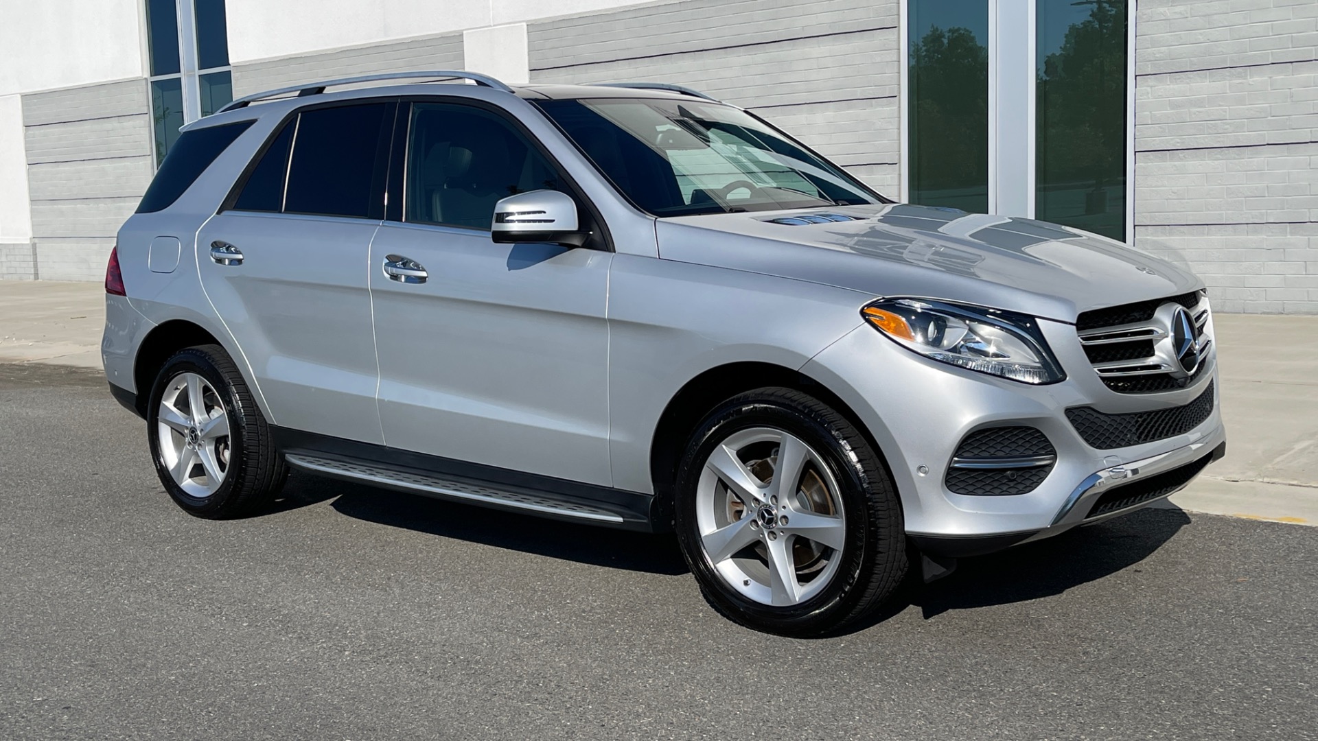 Used 2018 Mercedes-Benz GLE GLE 350 / PREMIUM / PANORAMIC SUNROOF / PREMIUM SOUND / 4MATIC for sale Sold at Formula Imports in Charlotte NC 28227 7
