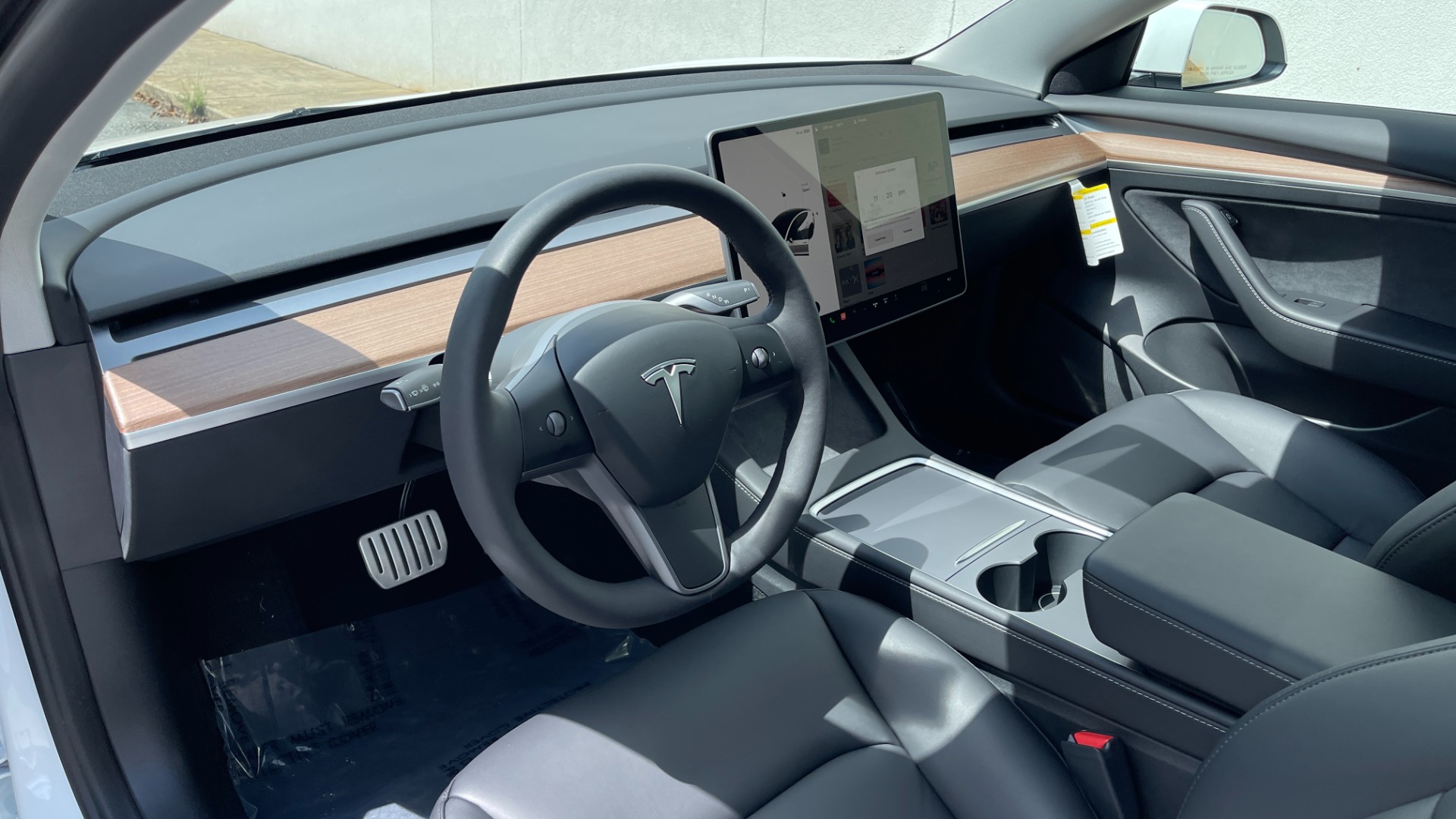 Used 2022 Tesla Model 3 PERFORMANCE UPGRADE / AUTOPILOT / HEAT PACKAGE / CARBON FIBER for sale $61,998 at Formula Imports in Charlotte NC 28227 10