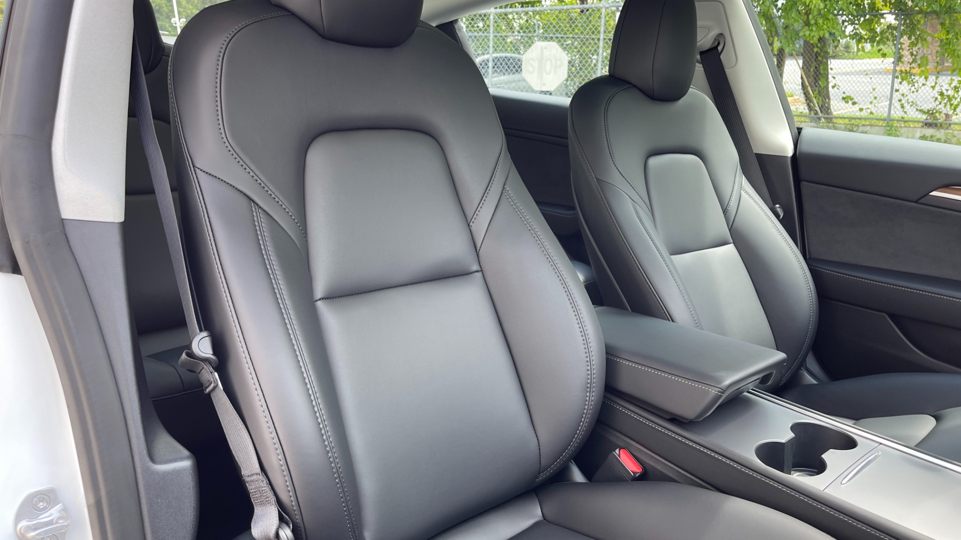 Used 2022 Tesla Model 3 PERFORMANCE UPGRADE / AUTOPILOT / HEAT PACKAGE / CARBON FIBER for sale $61,998 at Formula Imports in Charlotte NC 28227 19