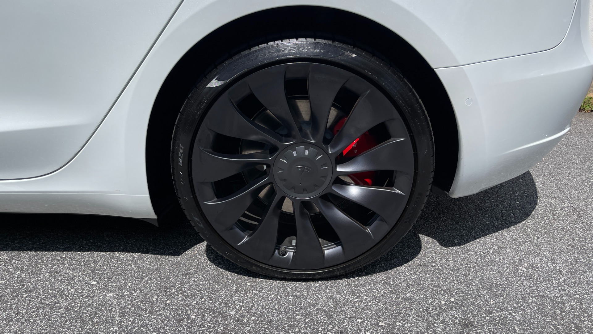 Used 2022 Tesla Model 3 PERFORMANCE UPGRADE / AUTOPILOT / HEAT PACKAGE / CARBON FIBER for sale $61,998 at Formula Imports in Charlotte NC 28227 48