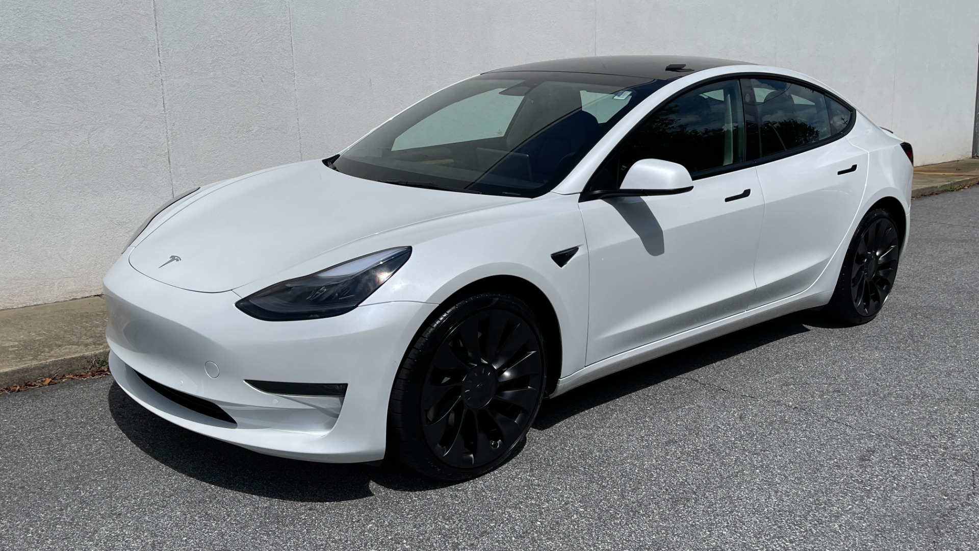 Used 2022 Tesla Model 3 PERFORMANCE / PREMIUM INTERIOR / 20IN WHEELS / AUTOPILOT / HEAT PACKAGE for sale $67,998 at Formula Imports in Charlotte NC 28227 5