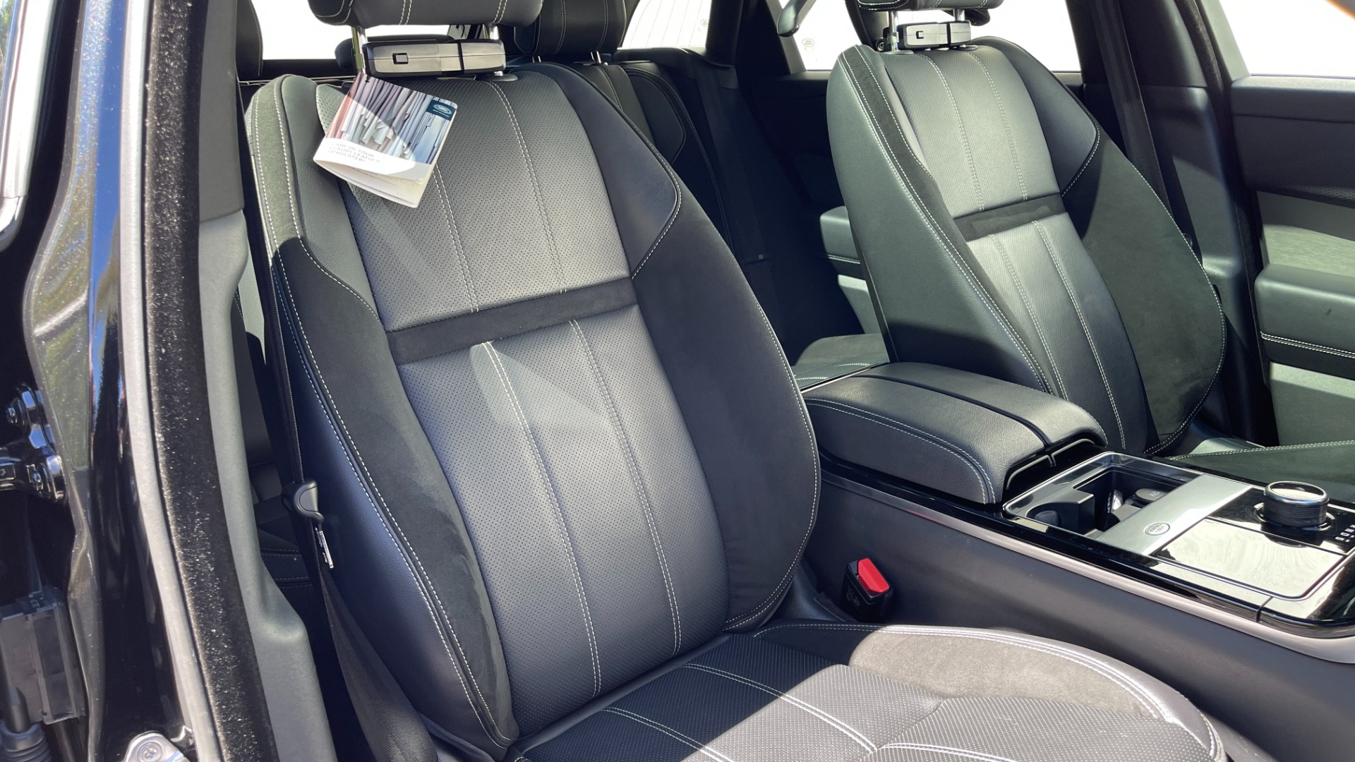 Used 2018 Land Rover Range Rover Velar R-Dynamic SE / POWER PRO / HEATED SEATS / REAR CONVENIENCE for sale Sold at Formula Imports in Charlotte NC 28227 21
