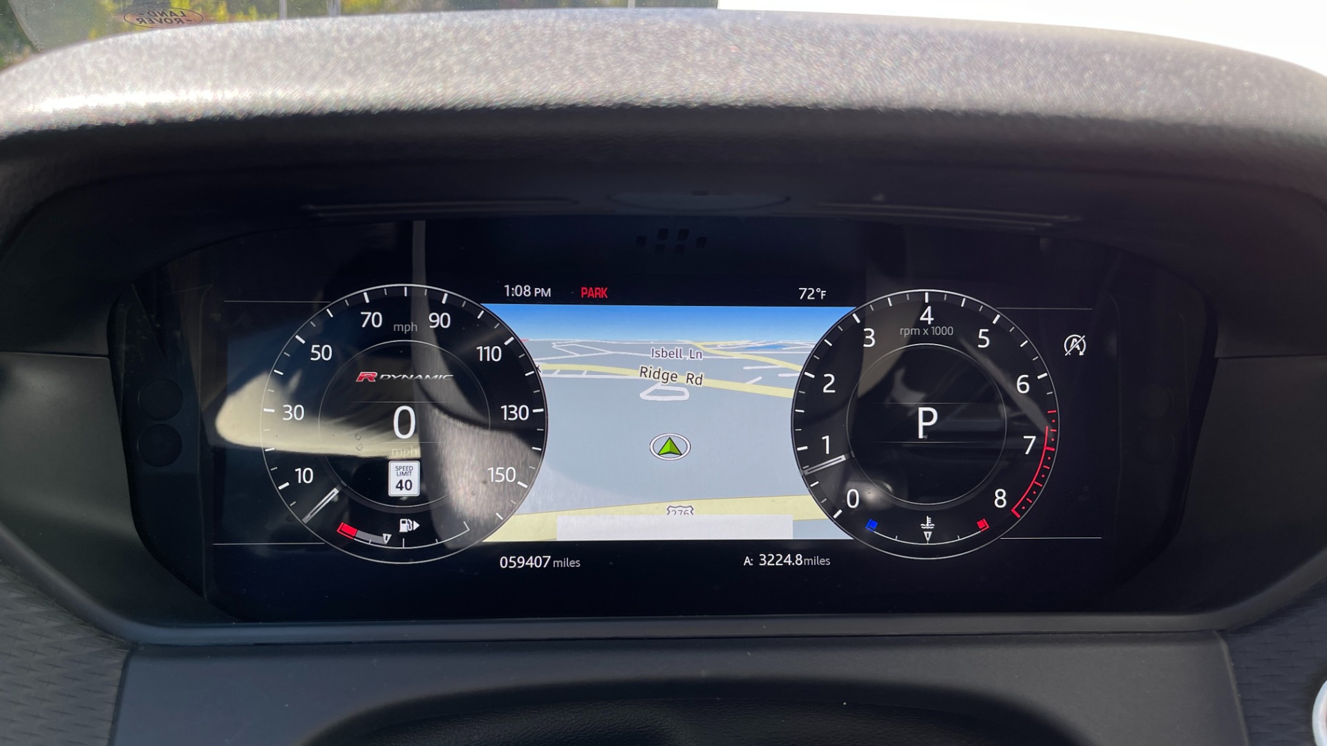 Used 2018 Land Rover Range Rover Velar R-Dynamic SE / POWER PRO / HEATED SEATS / REAR CONVENIENCE for sale Sold at Formula Imports in Charlotte NC 28227 35