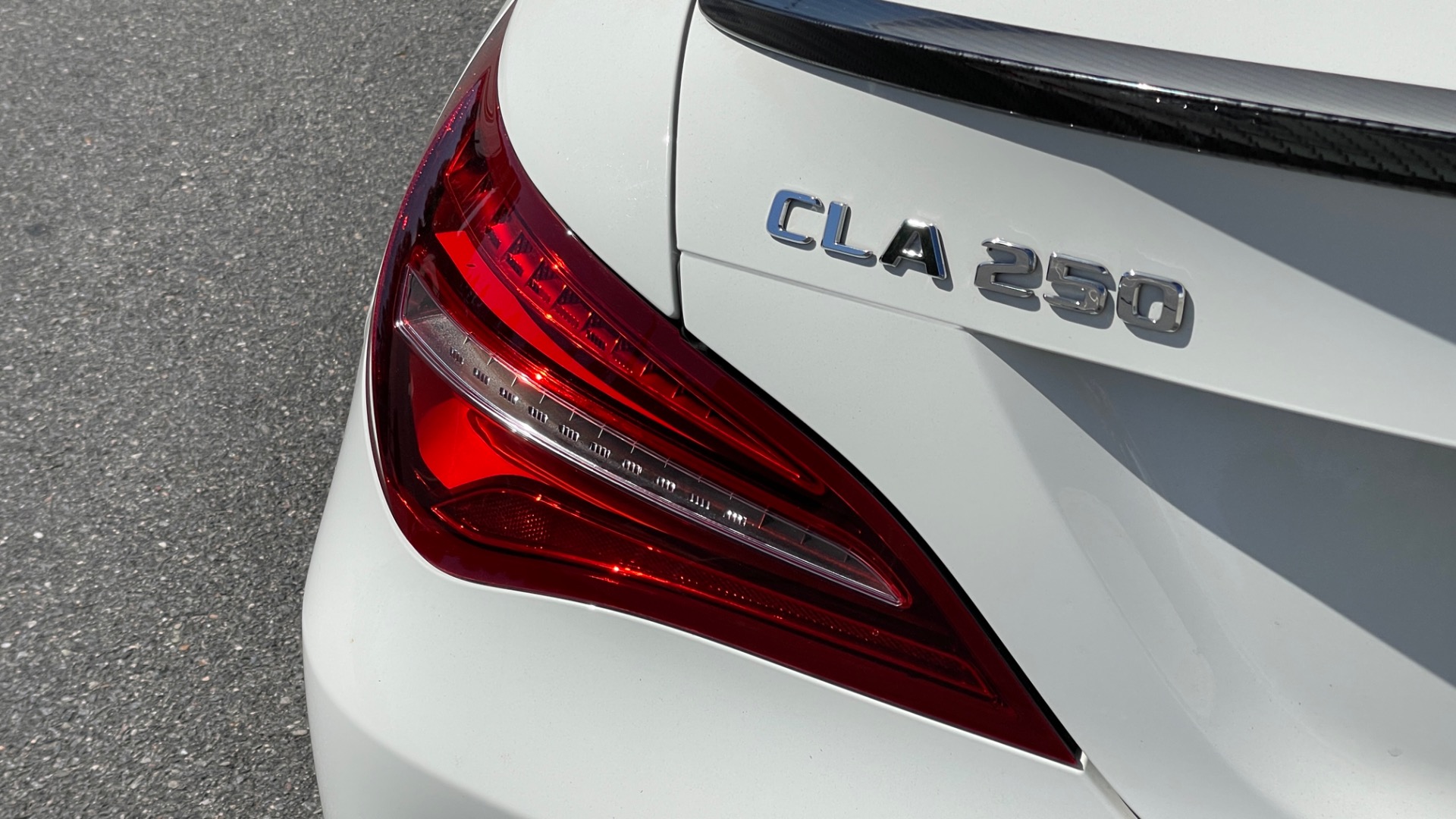 Used 2018 Mercedes-Benz CLA CLA 250 / PREMIUM / CARBON FIBER / AMBIENT LIGHTING / SMARTPHONE INTEGRATIO for sale Sold at Formula Imports in Charlotte NC 28227 22