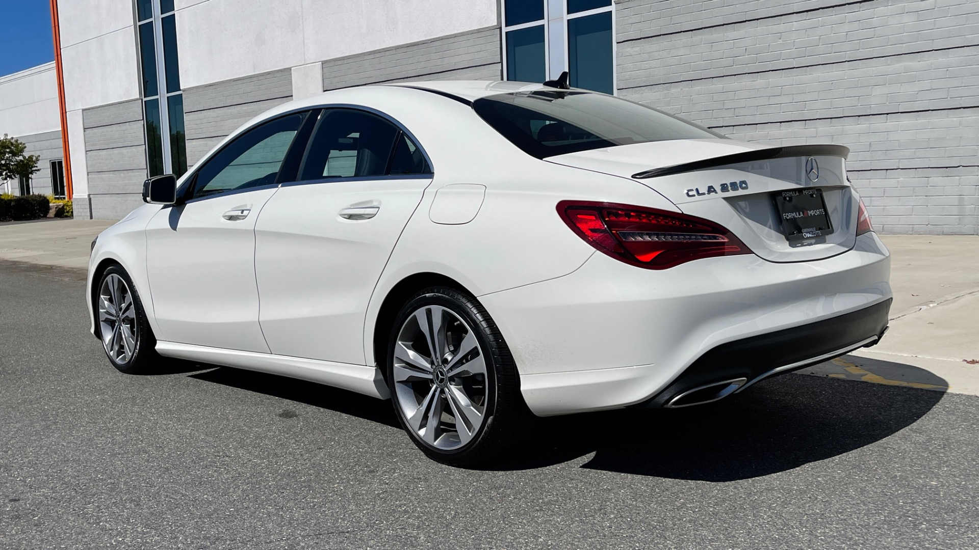 Used 2018 Mercedes-Benz CLA CLA 250 / PREMIUM / CARBON FIBER / AMBIENT LIGHTING / SMARTPHONE INTEGRATIO for sale Sold at Formula Imports in Charlotte NC 28227 4