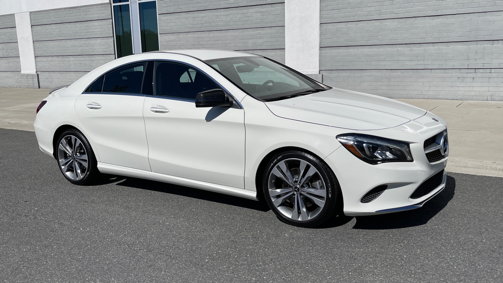 Used 2018 Mercedes-Benz CLA CLA 250 / PREMIUM / CARBON FIBER / AMBIENT LIGHTING / SMARTPHONE INTEGRATIO for sale Sold at Formula Imports in Charlotte NC 28227 8