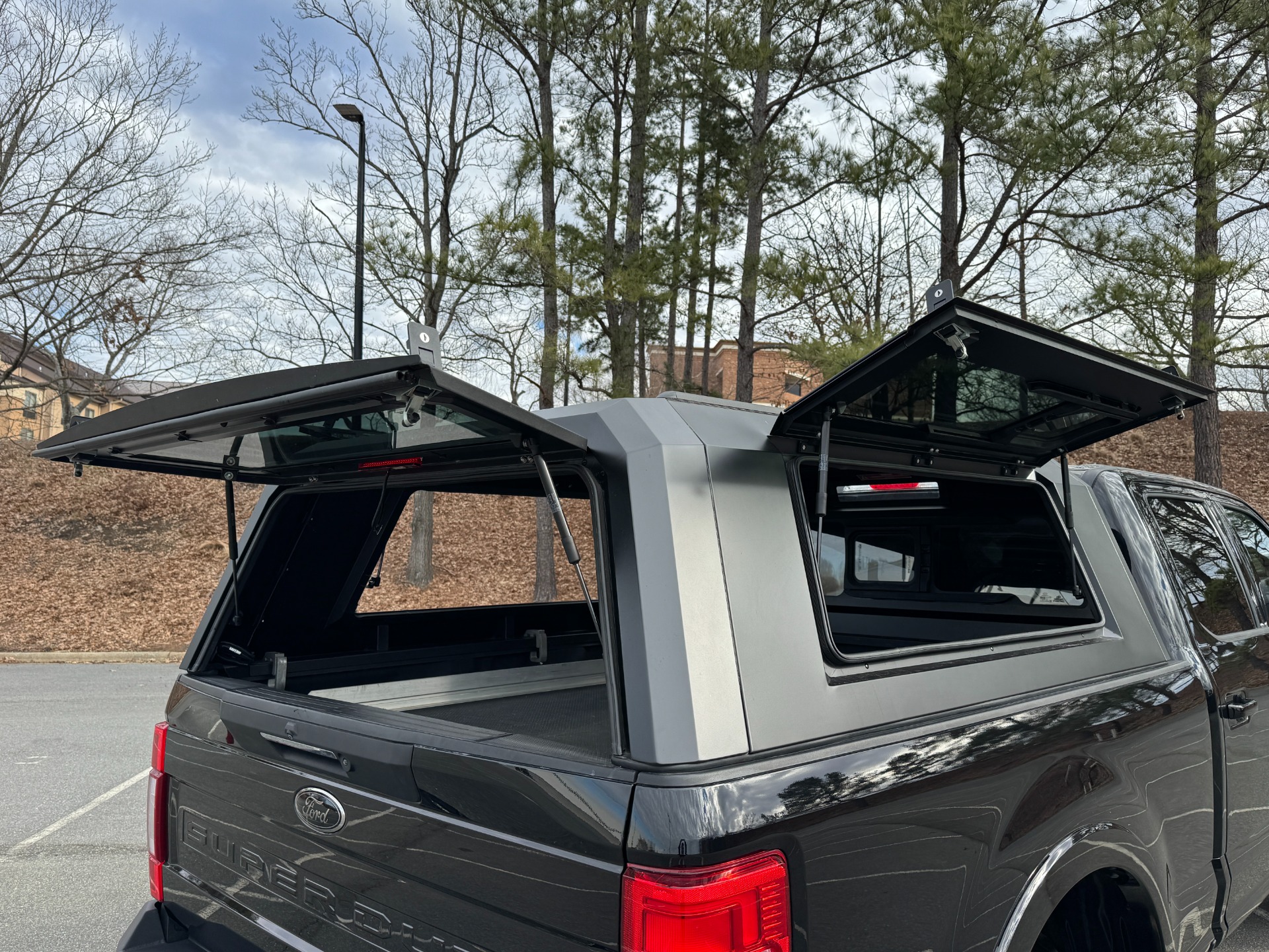 Used 2022 Ford Super Duty F-250 SRW Lariat LARIAT for sale Sold at Formula Imports in Charlotte NC 28227 23