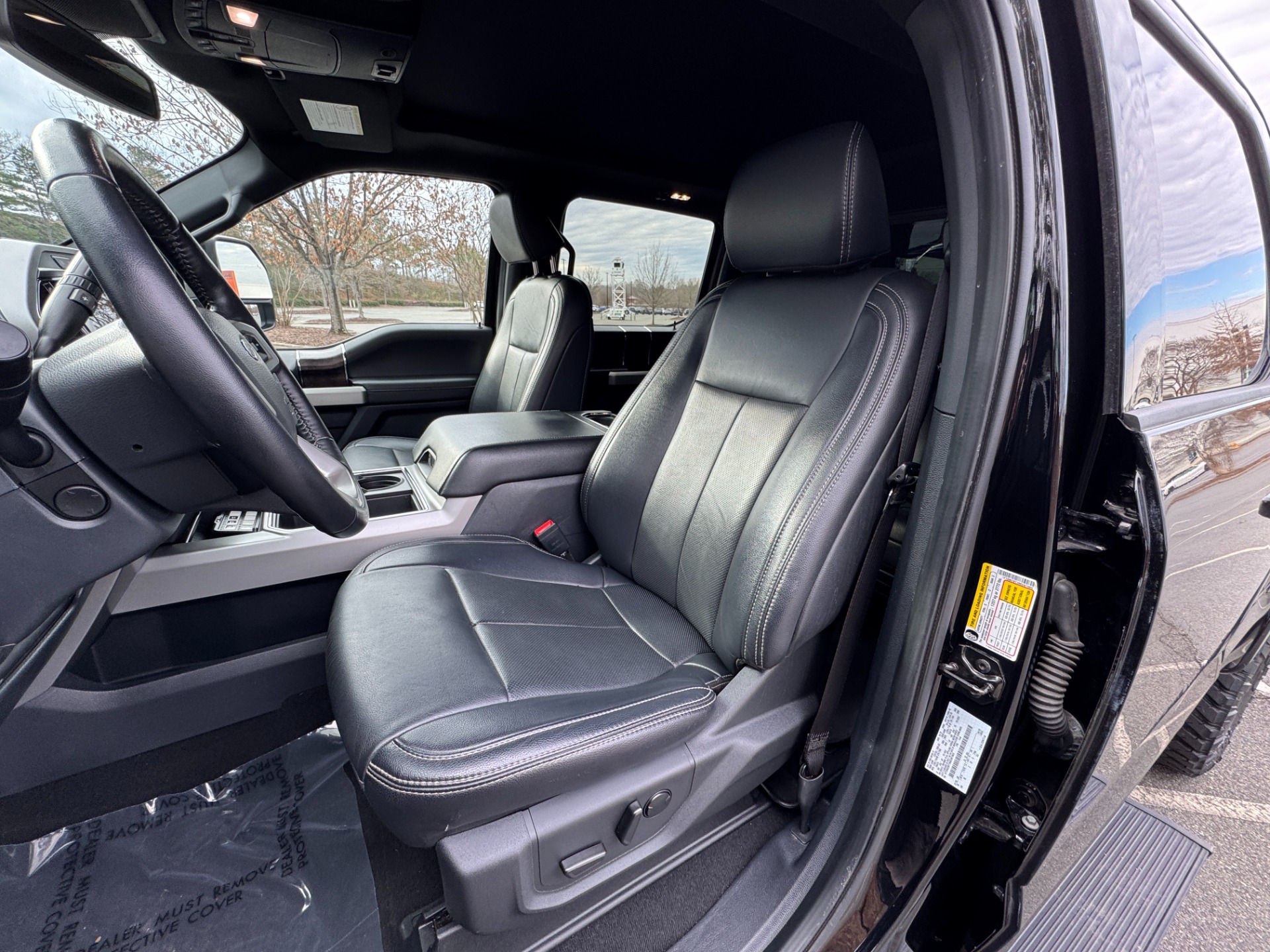 Used 2022 Ford Super Duty F-250 SRW Lariat LARIAT for sale Sold at Formula Imports in Charlotte NC 28227 29
