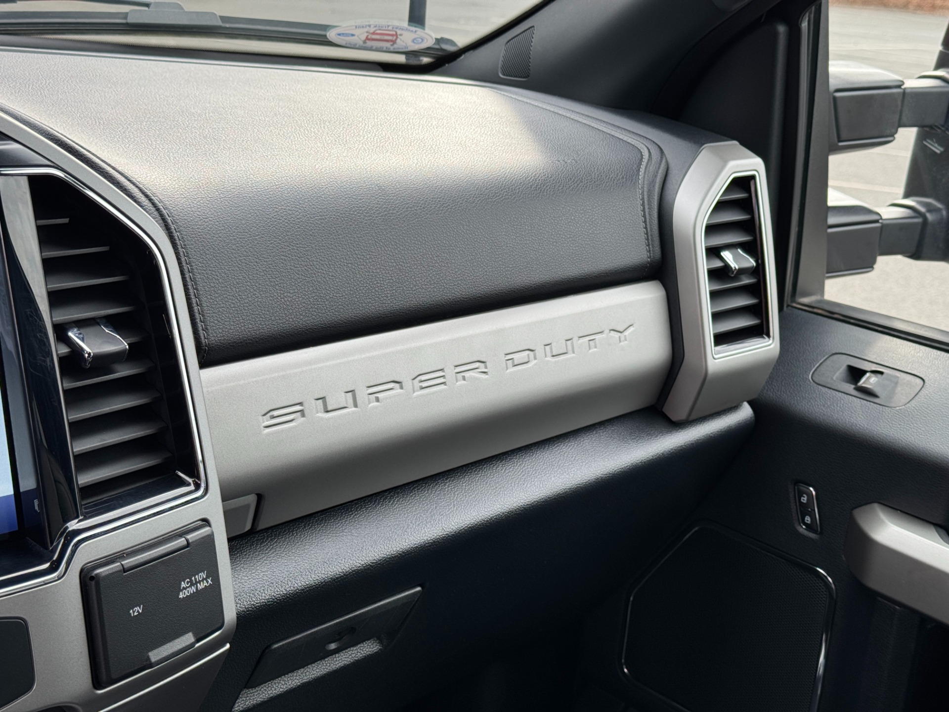 Used 2022 Ford Super Duty F-250 SRW Lariat LARIAT for sale Sold at Formula Imports in Charlotte NC 28227 41