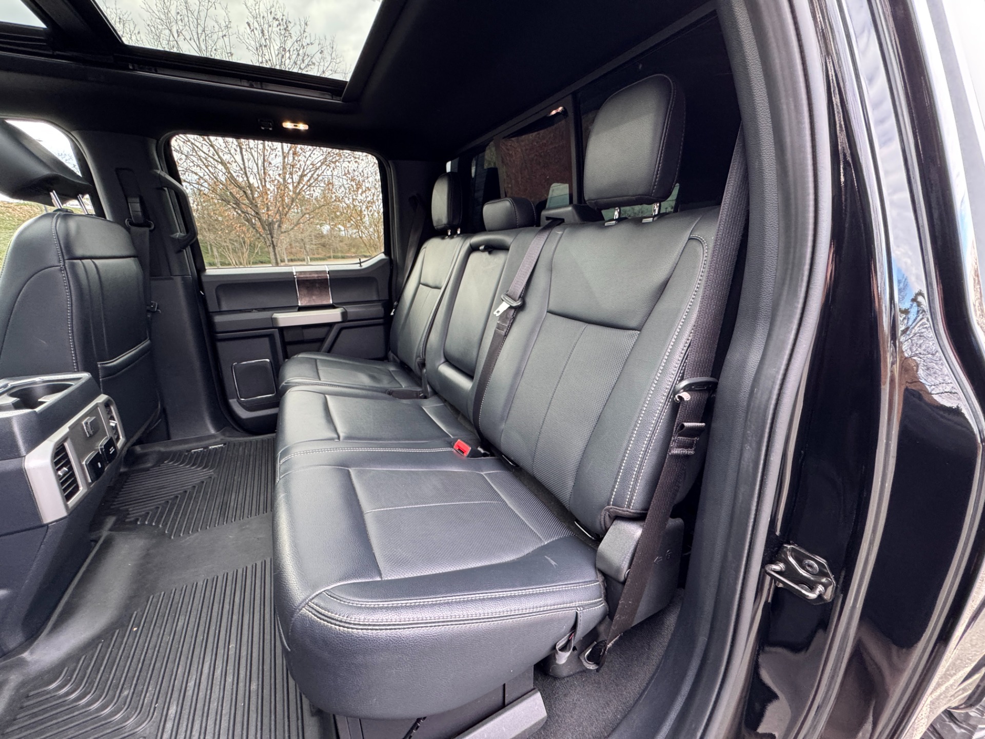 Used 2022 Ford Super Duty F-250 SRW Lariat LARIAT for sale Sold at Formula Imports in Charlotte NC 28227 52