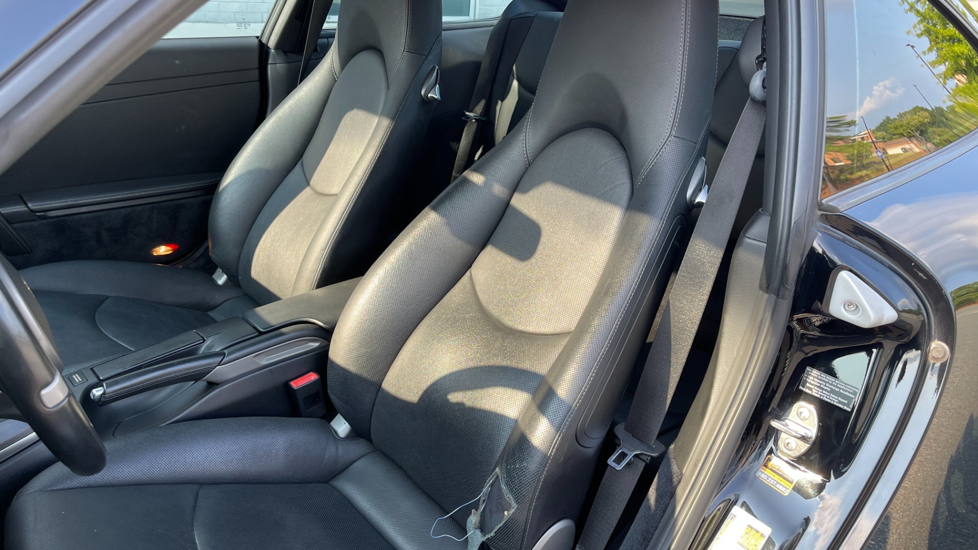 Used 2010 Porsche 911 Carrera 4S / PDK / LEATHER / BLUETOOTH / VENTILATED SEATS / BOSE SOUND for sale $77,995 at Formula Imports in Charlotte NC 28227 10