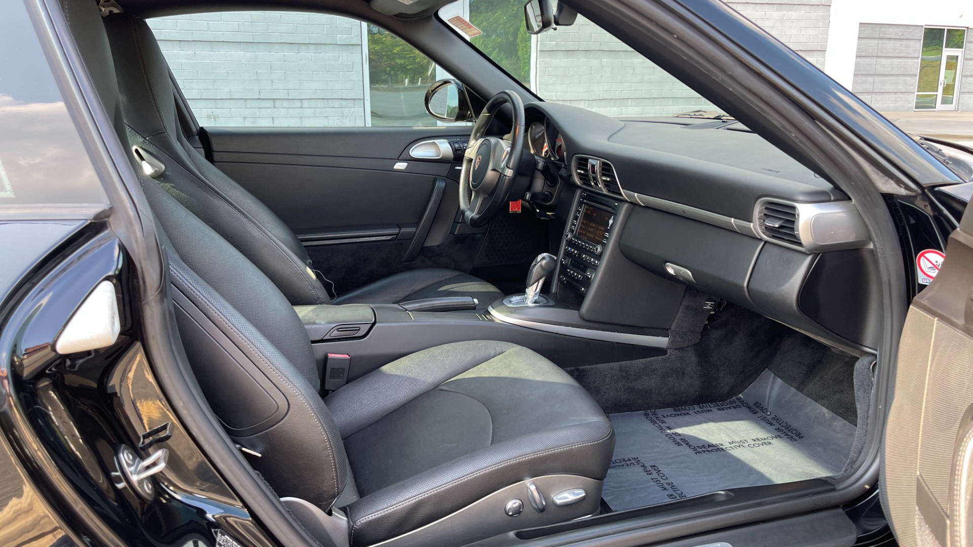 Used 2010 Porsche 911 Carrera 4S / PDK / LEATHER / BLUETOOTH / VENTILATED SEATS / BOSE SOUND for sale $77,995 at Formula Imports in Charlotte NC 28227 12
