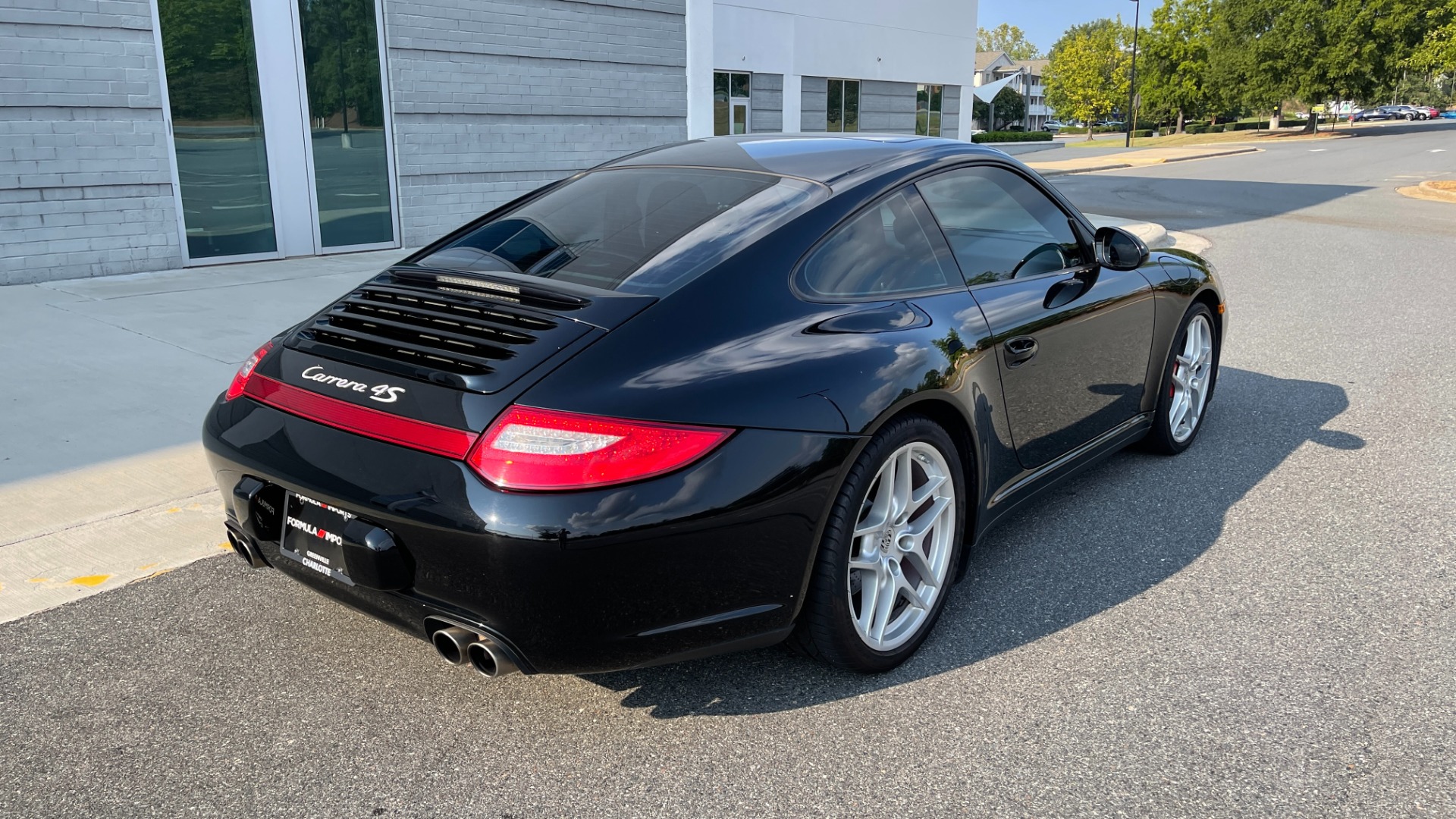 Used 2010 Porsche 911 Carrera 4S / PDK / LEATHER / BLUETOOTH / VENTILATED SEATS / BOSE SOUND for sale $77,995 at Formula Imports in Charlotte NC 28227 3
