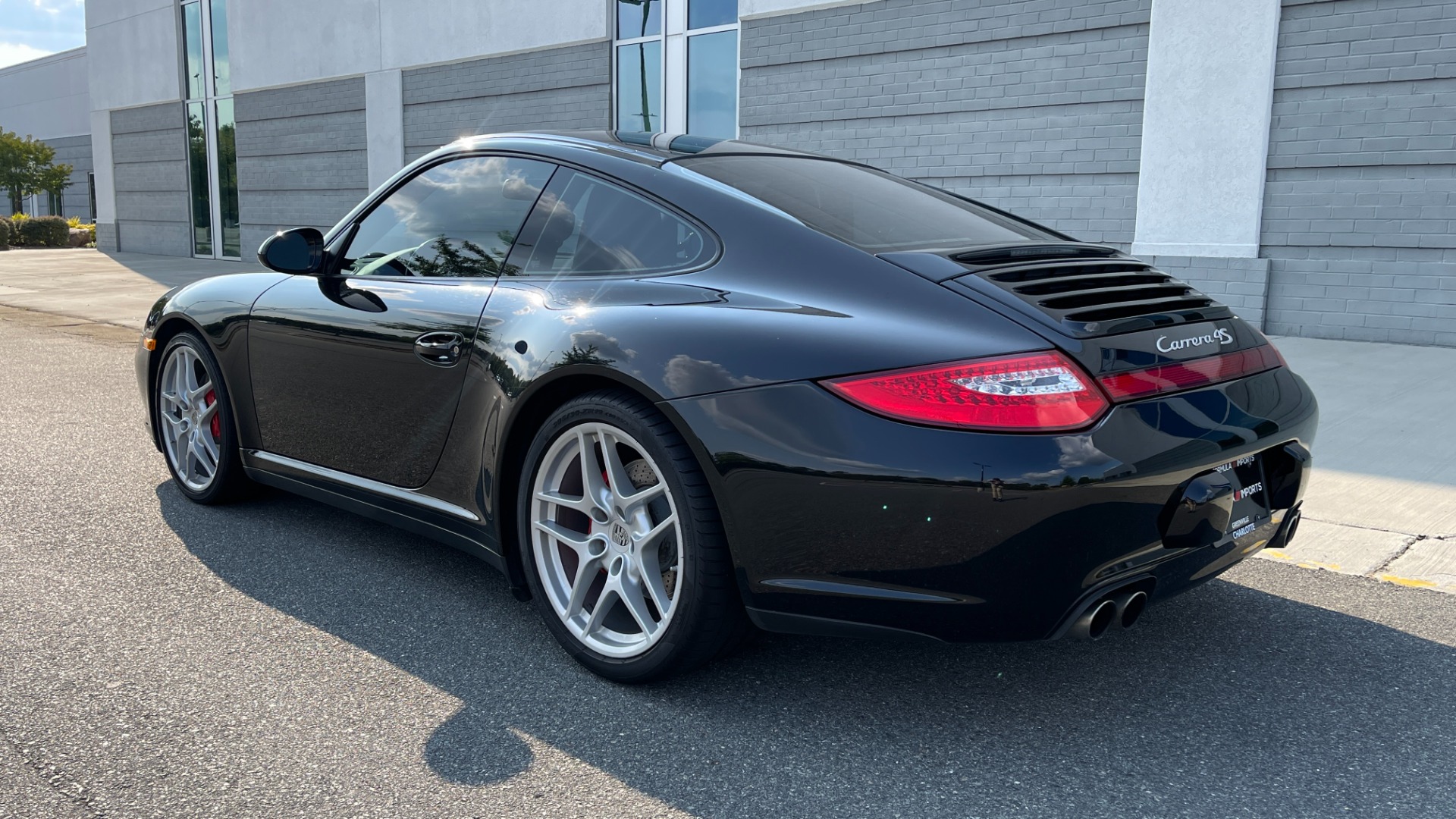Used 2010 Porsche 911 Carrera 4S / PDK / LEATHER / BLUETOOTH / VENTILATED SEATS / BOSE SOUND for sale $77,995 at Formula Imports in Charlotte NC 28227 6