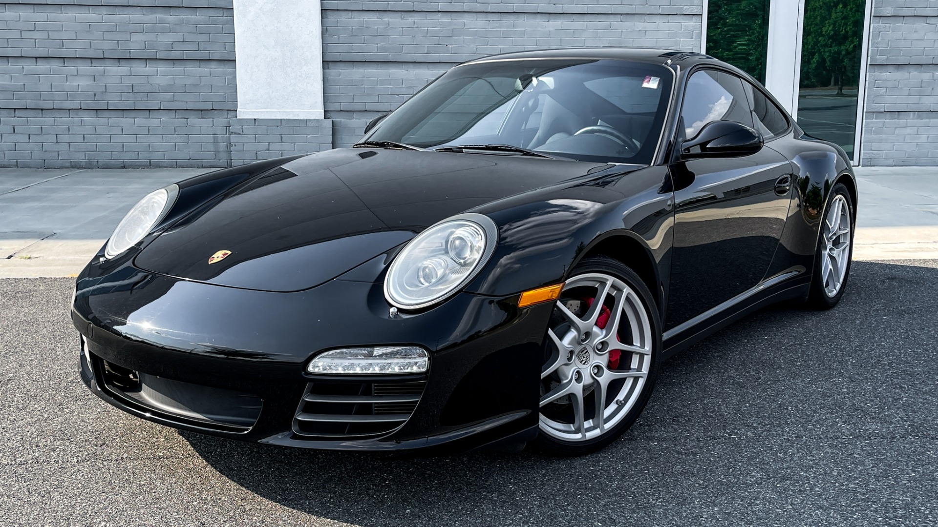 Used 2010 Porsche 911 Carrera 4S / PDK / LEATHER / BLUETOOTH / VENTILATED SEATS / BOSE SOUND for sale $77,995 at Formula Imports in Charlotte NC 28227 1