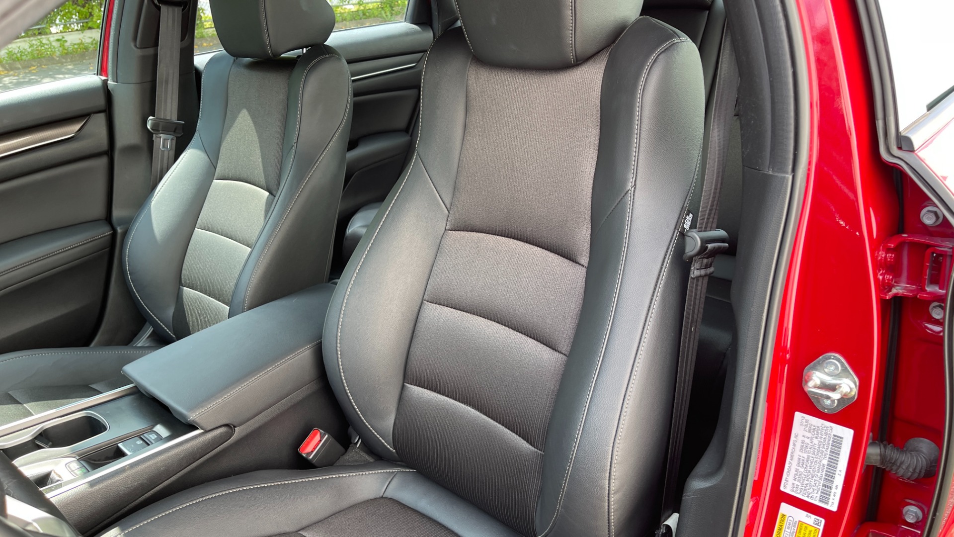 Used 2019 Honda Accord Sedan Sport 1.5T for sale Sold at Formula Imports in Charlotte NC 28227 11