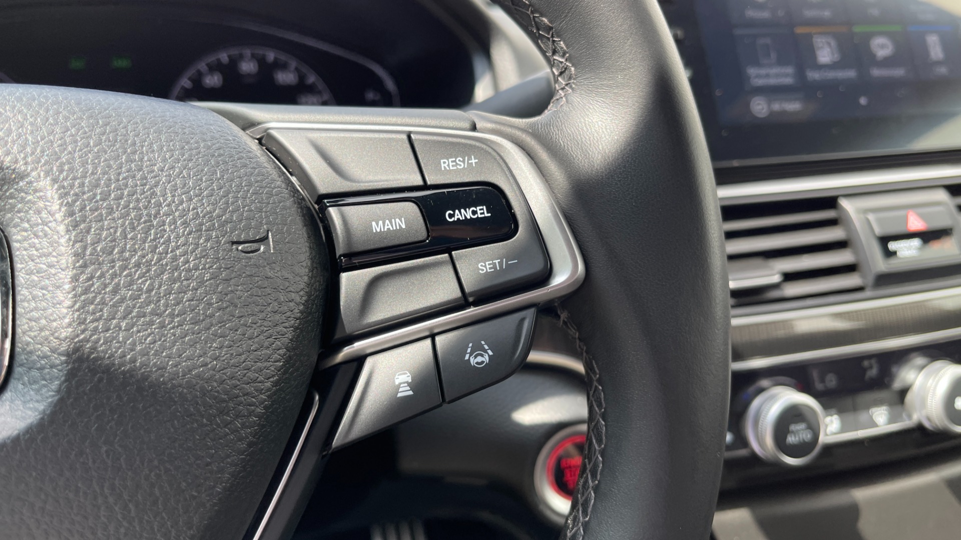 Used 2019 Honda Accord Sedan Sport 1.5T for sale Sold at Formula Imports in Charlotte NC 28227 22