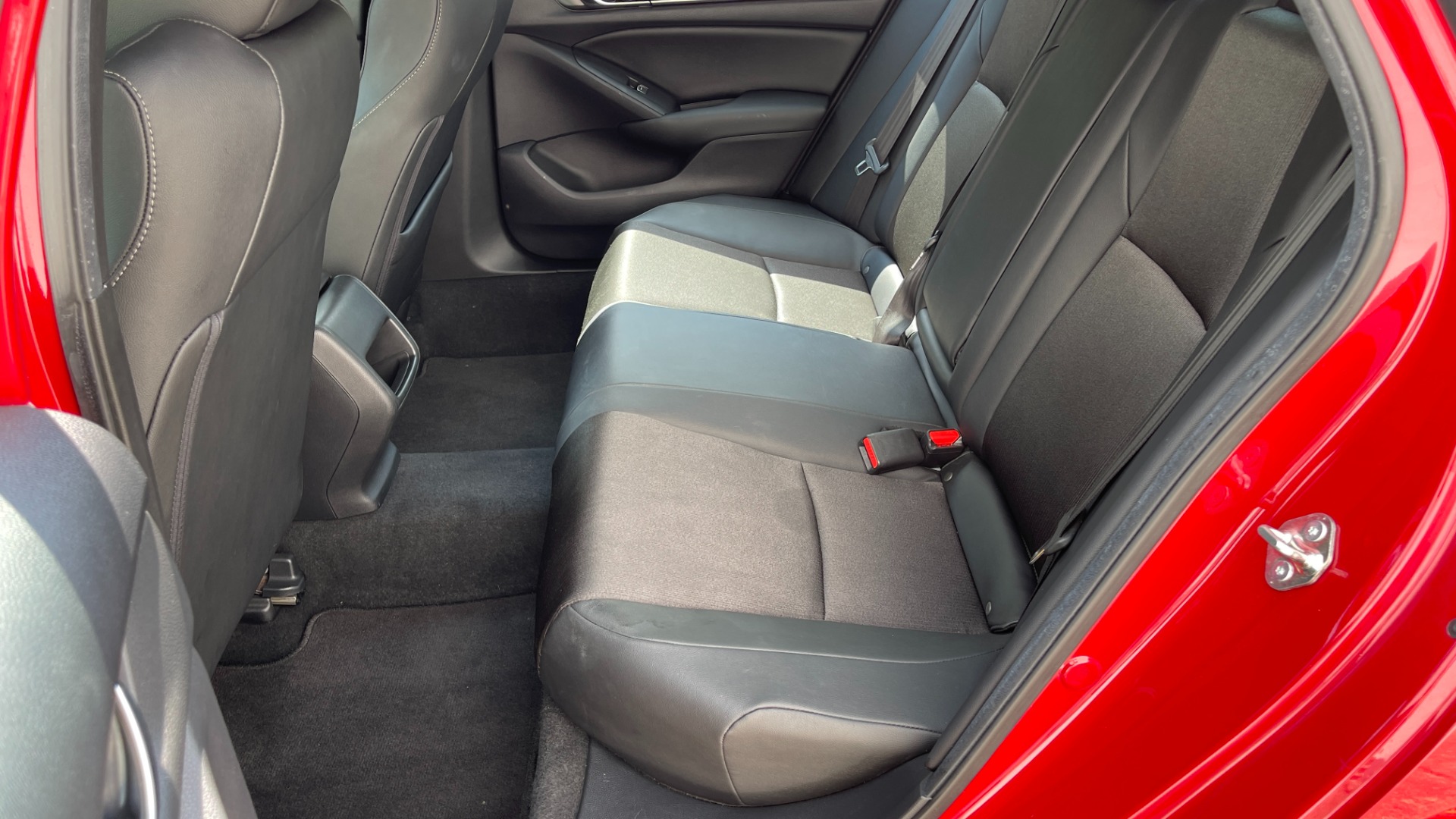 Used 2019 Honda Accord Sedan Sport 1.5T for sale Sold at Formula Imports in Charlotte NC 28227 30
